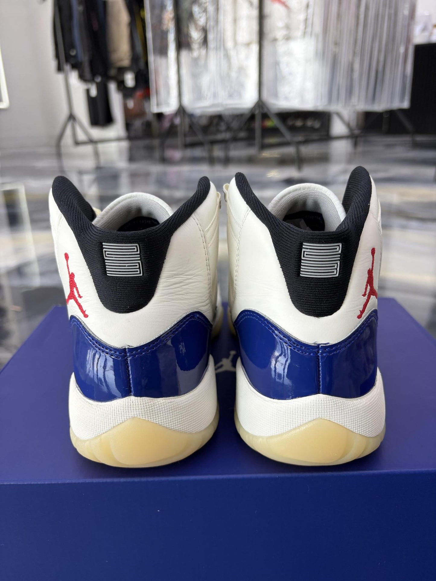 Jordan 11 "Rare Air" Used Size 6Y/7.5W