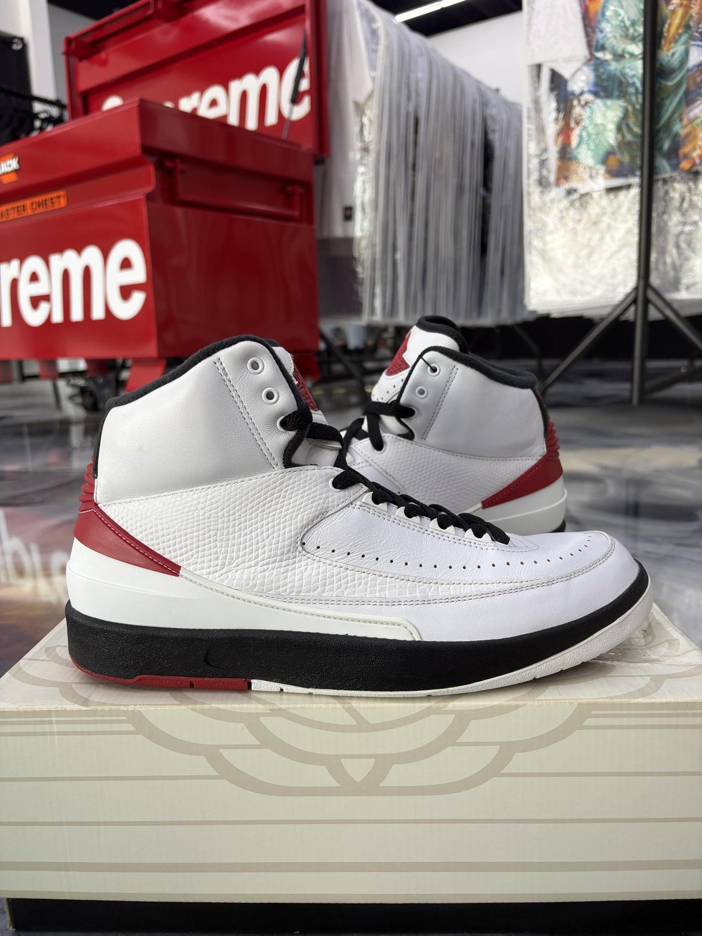 Jordan 2 "Chicago" Used Size 10.5
