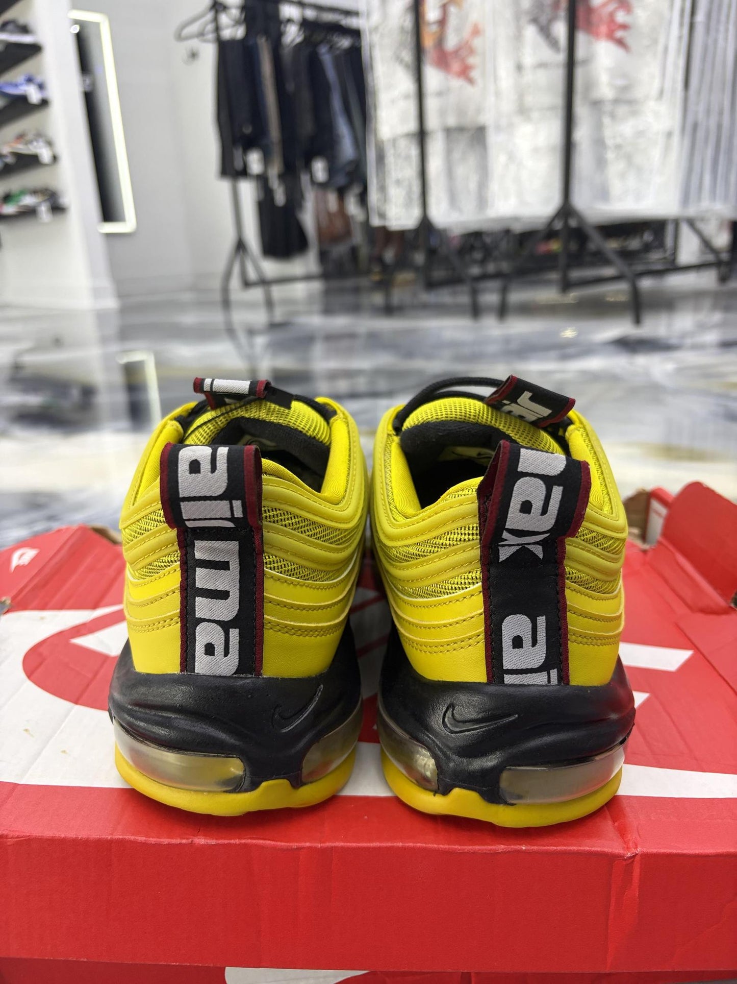 Nike Air Max 97 "Yellow White" Used Size 12