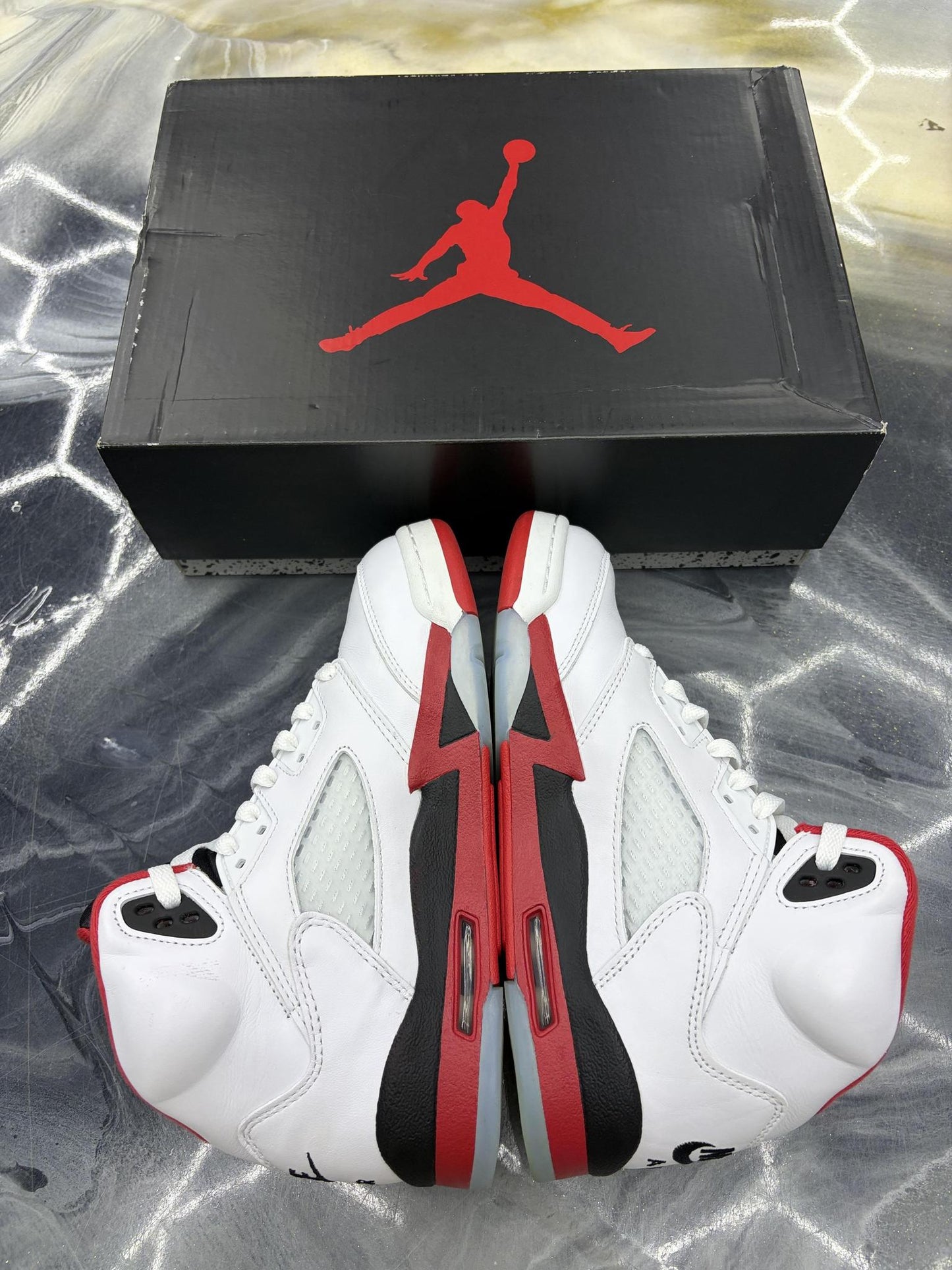 Jordan 5 "Fire Red" Used Size 5.5Y/7W