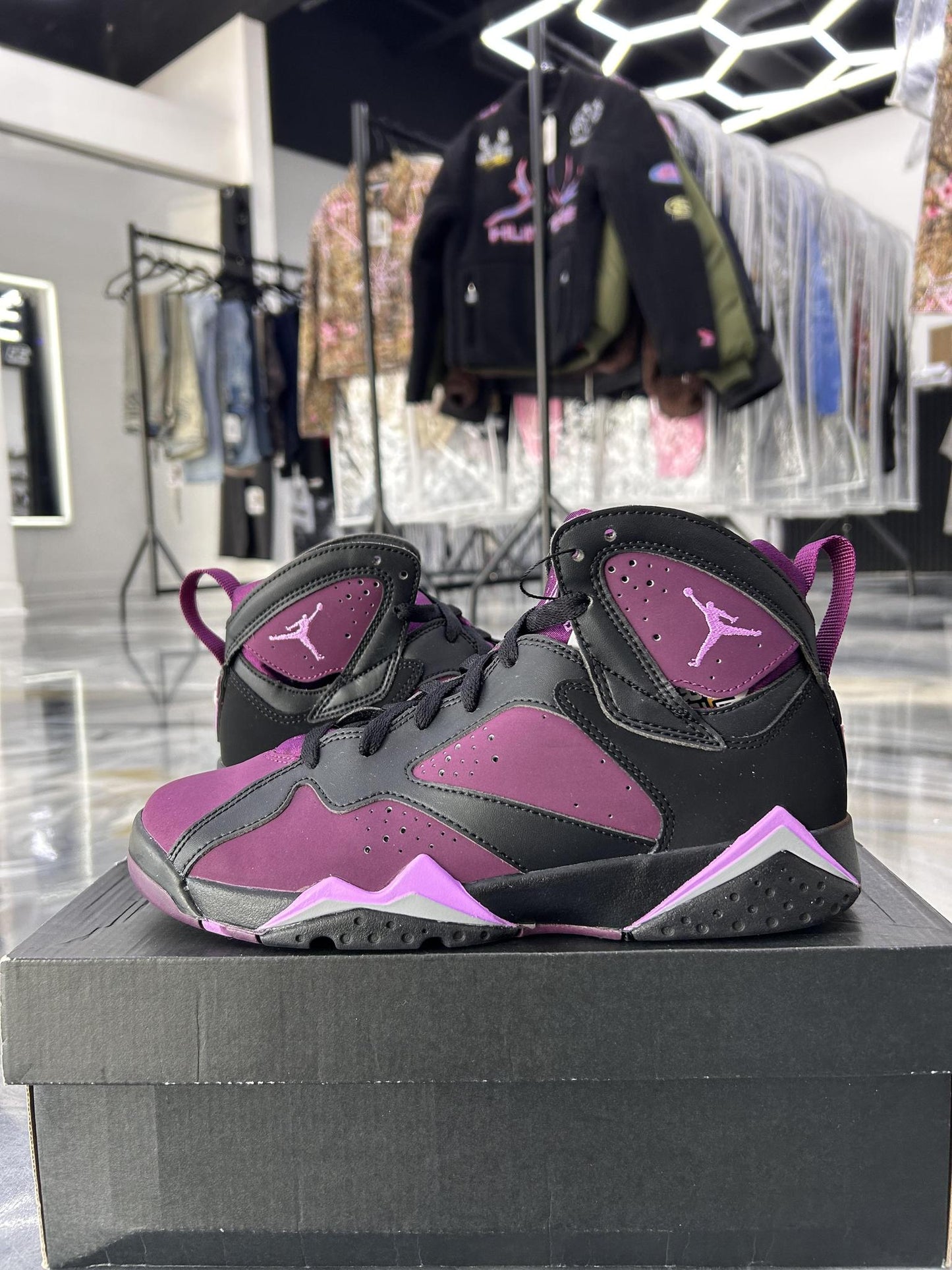 Jordan 7 "Mulberry" Used Size 6.5Y/8W