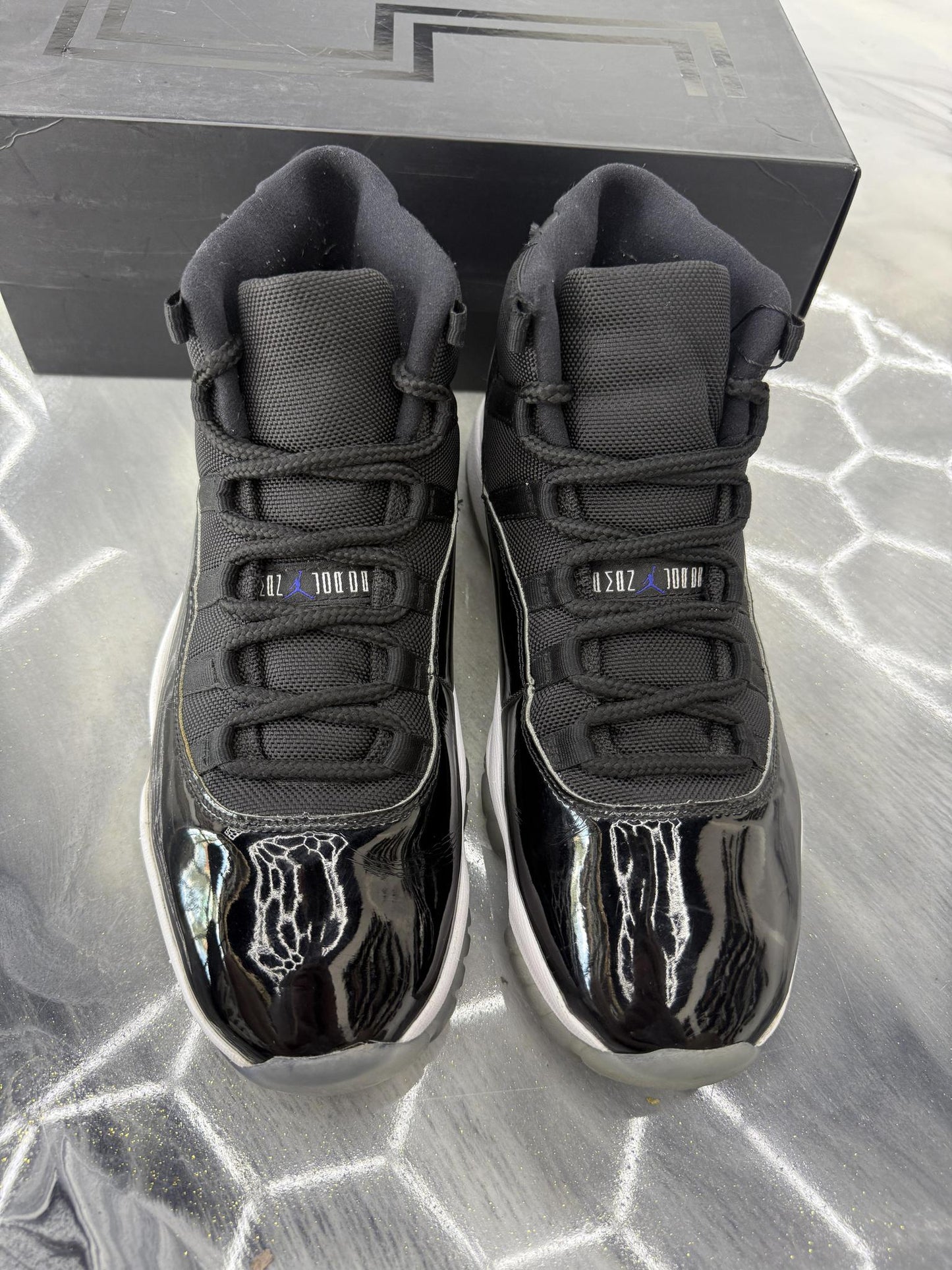 Jordan 11 "Space Jam" Used Size 10.5