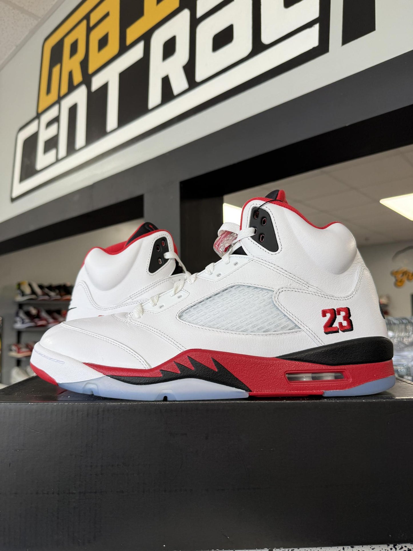 Jordan 5 "Fire Red" Used Size 14