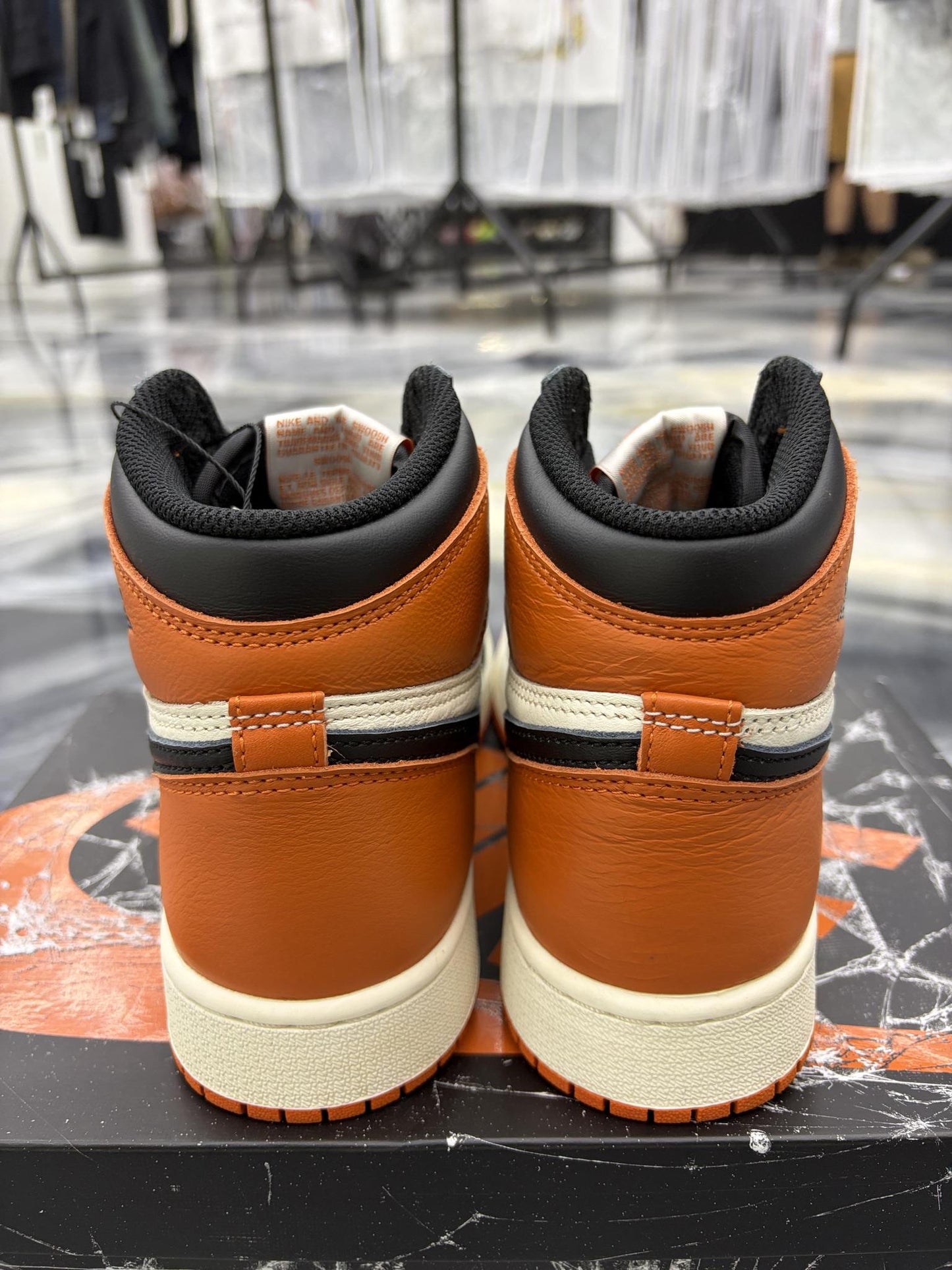 Jordan 1 "Shattered Backboard" Used Size 5.5Y/7W