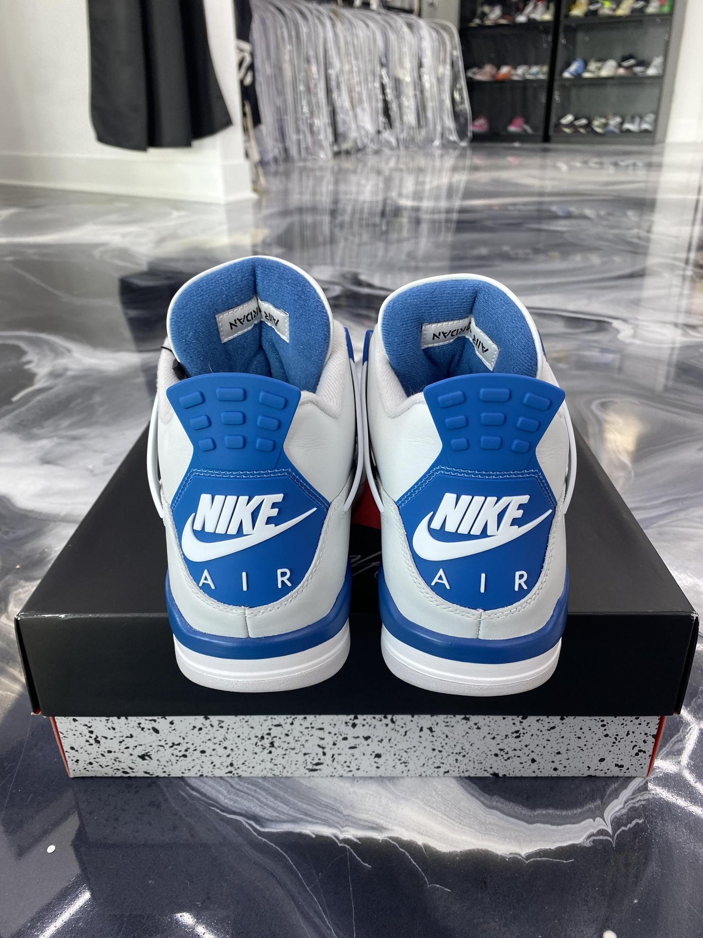 Jordan 4 "Military Blue" Used Size 11