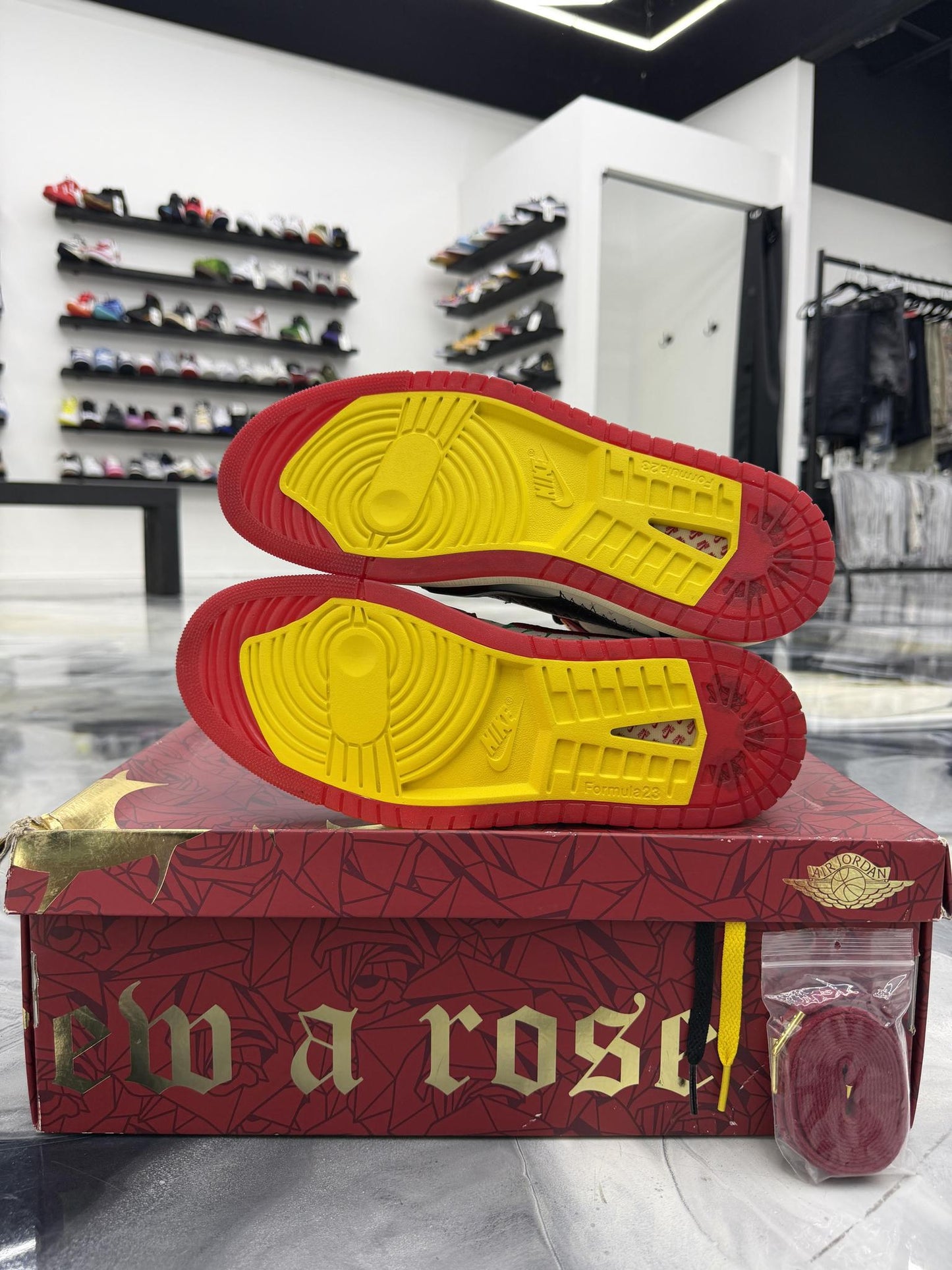 Jordan 1 High A Rose From The Harlem Used Size 12.5