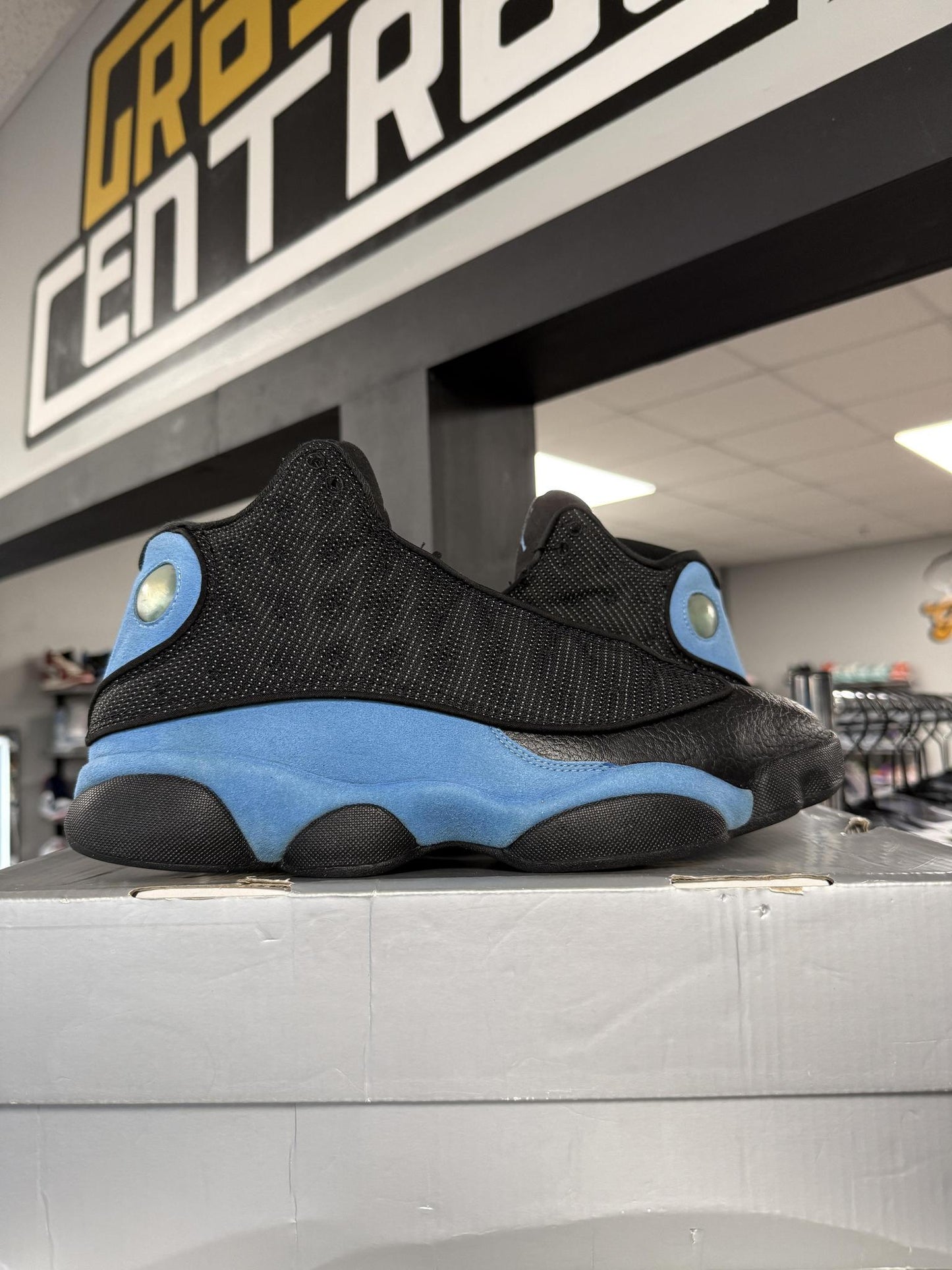 Jordan 13 "UNC" Used Size 10.5