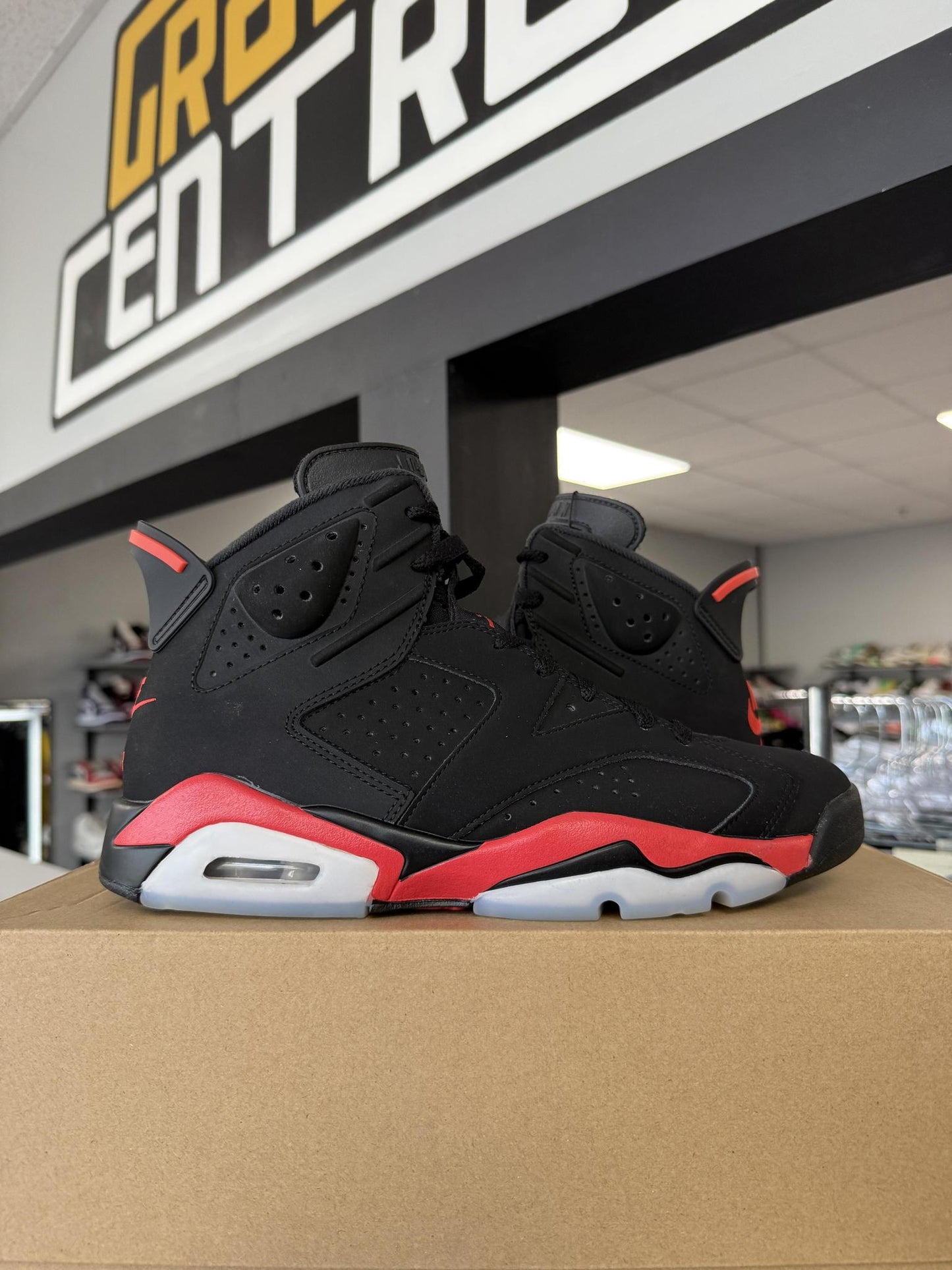 Jordan 6 "Infrared Salesman" Used Size 8.5