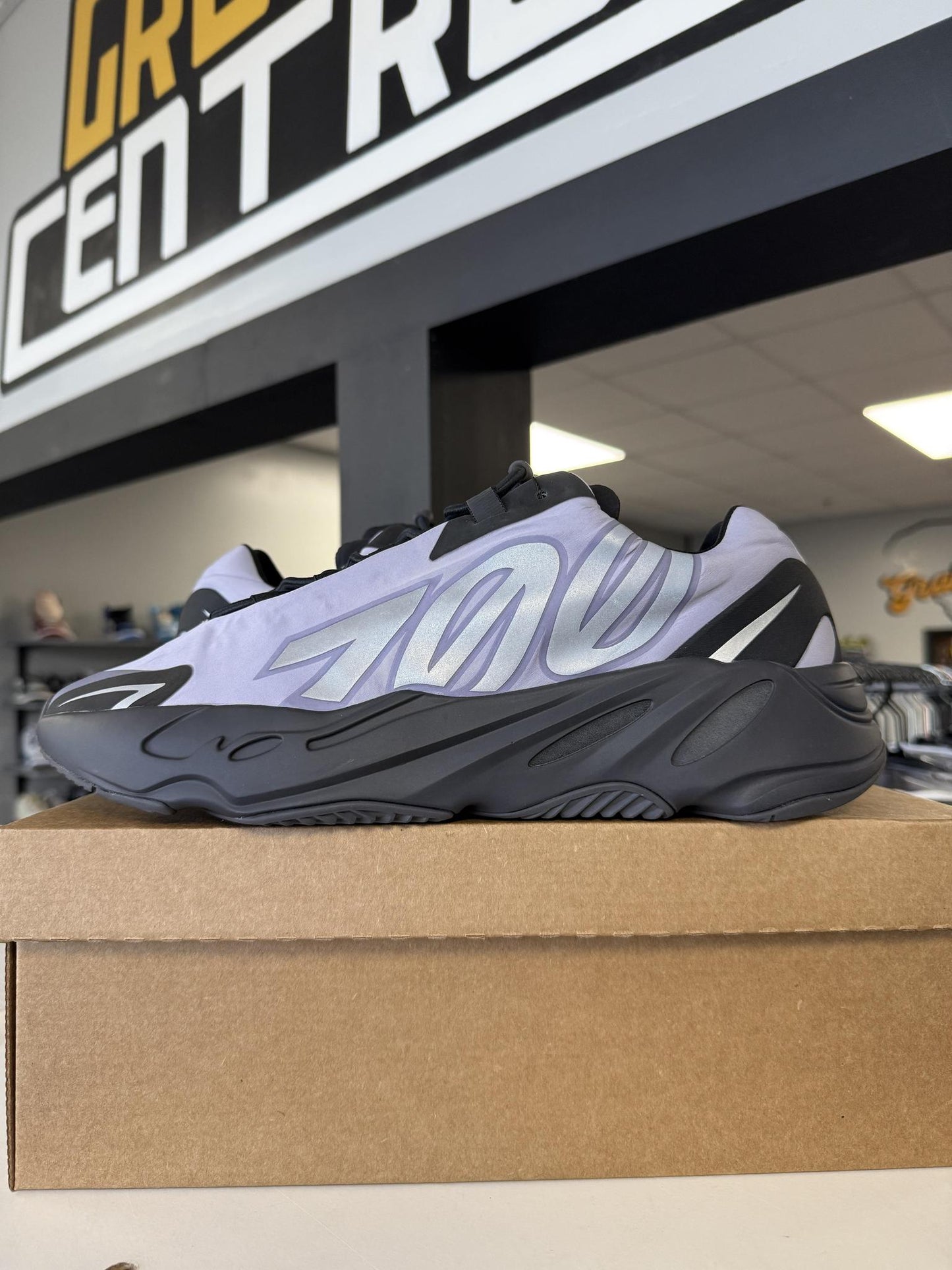 Yeezy 700 MNVN "Geode" Used Size 14