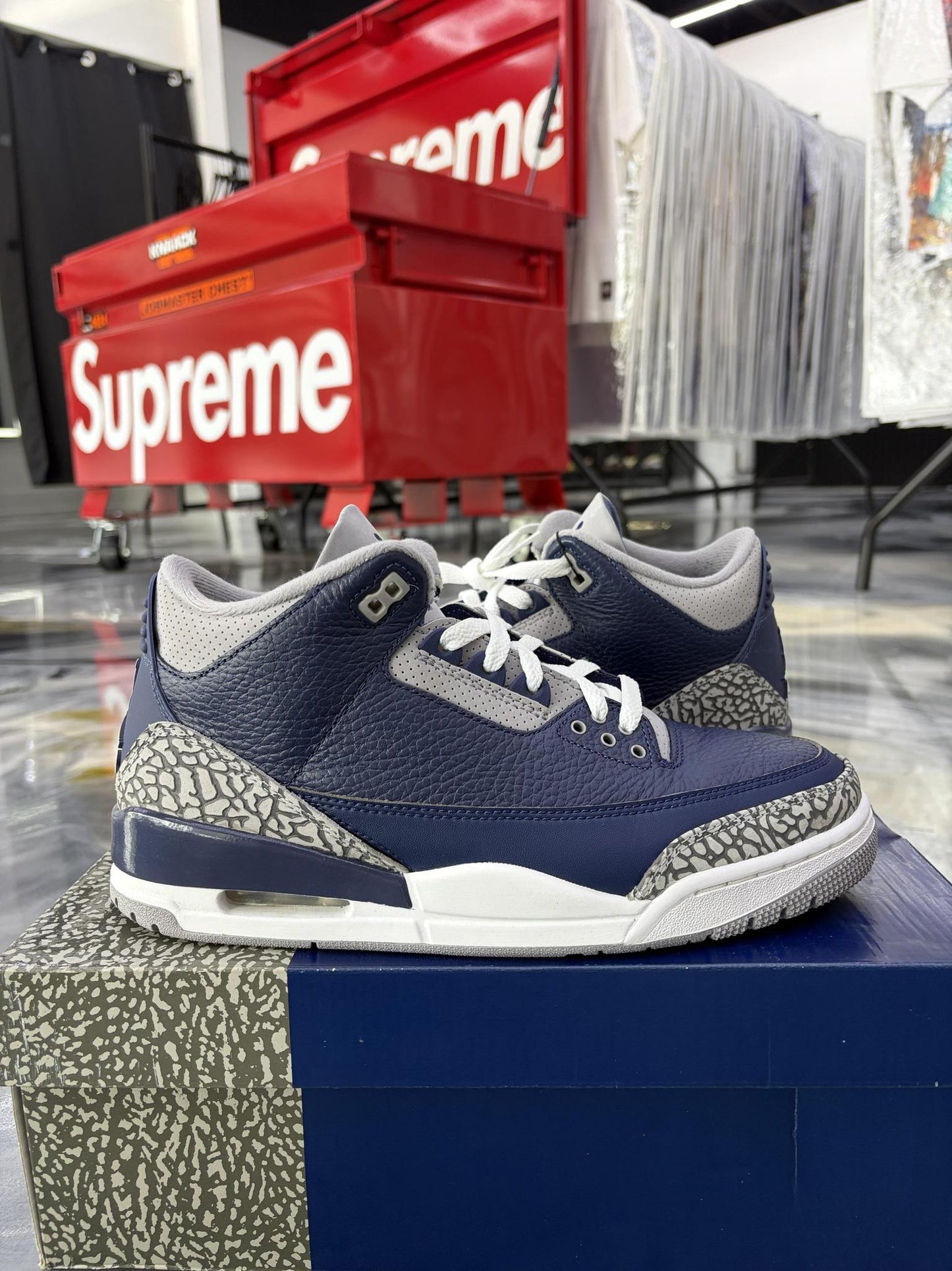 Jordan 3 "Georgetown" Used Size 9