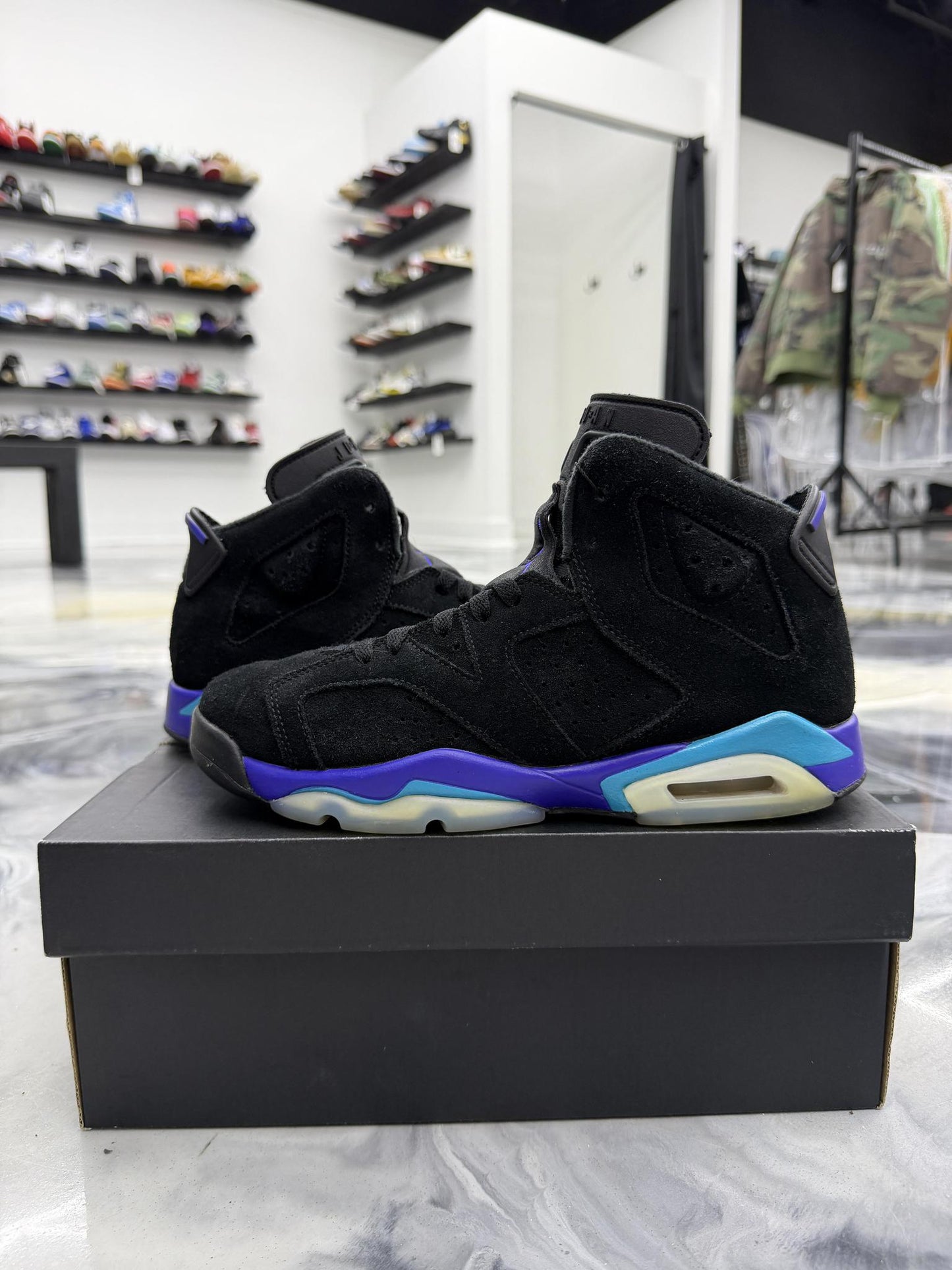 Jordan 6 "Aqua" Used Size 7Y/8.5W