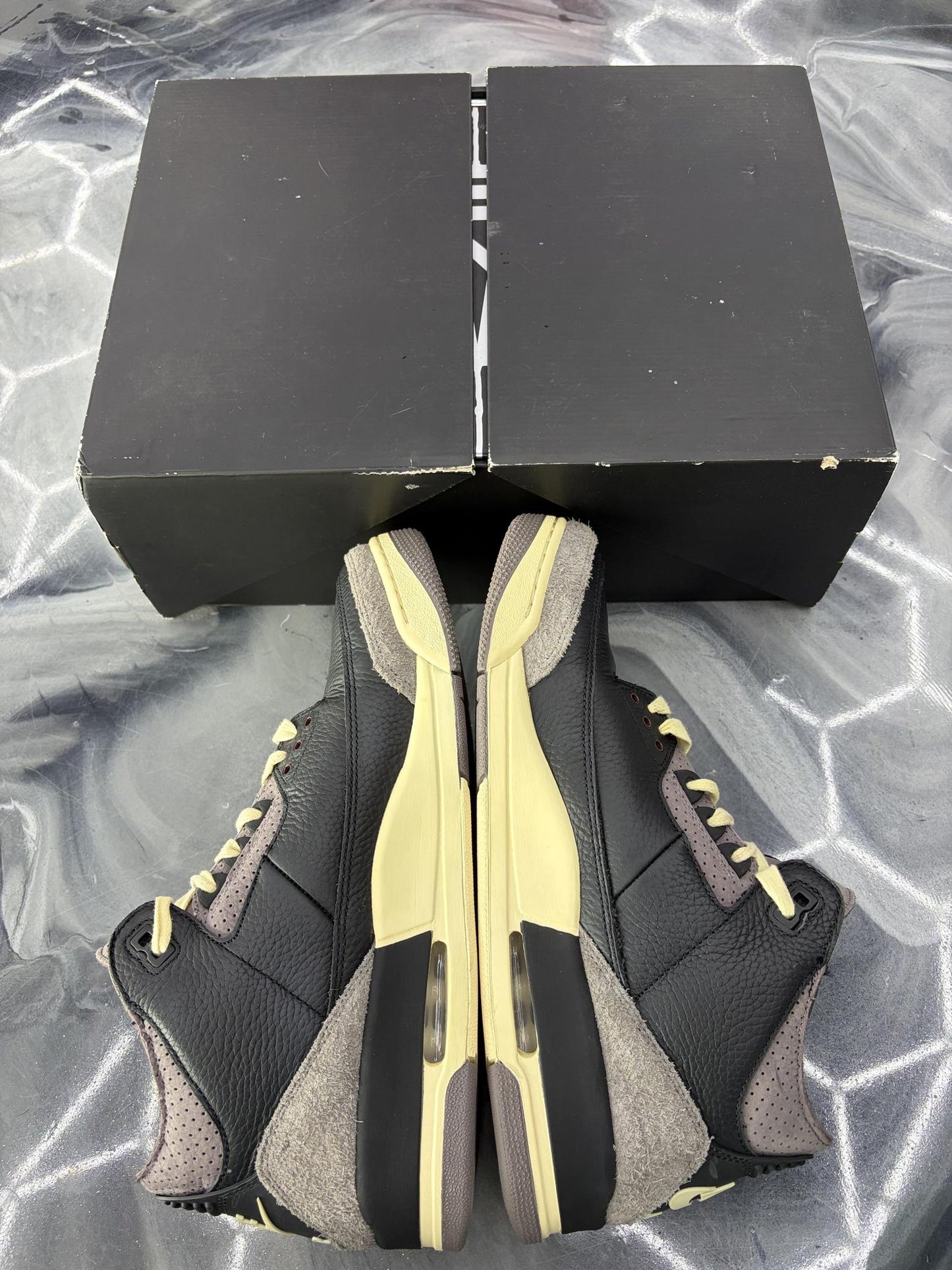 Jordan 3 A Ma Maniere "While You Were Sleeping" Used Size 11.5