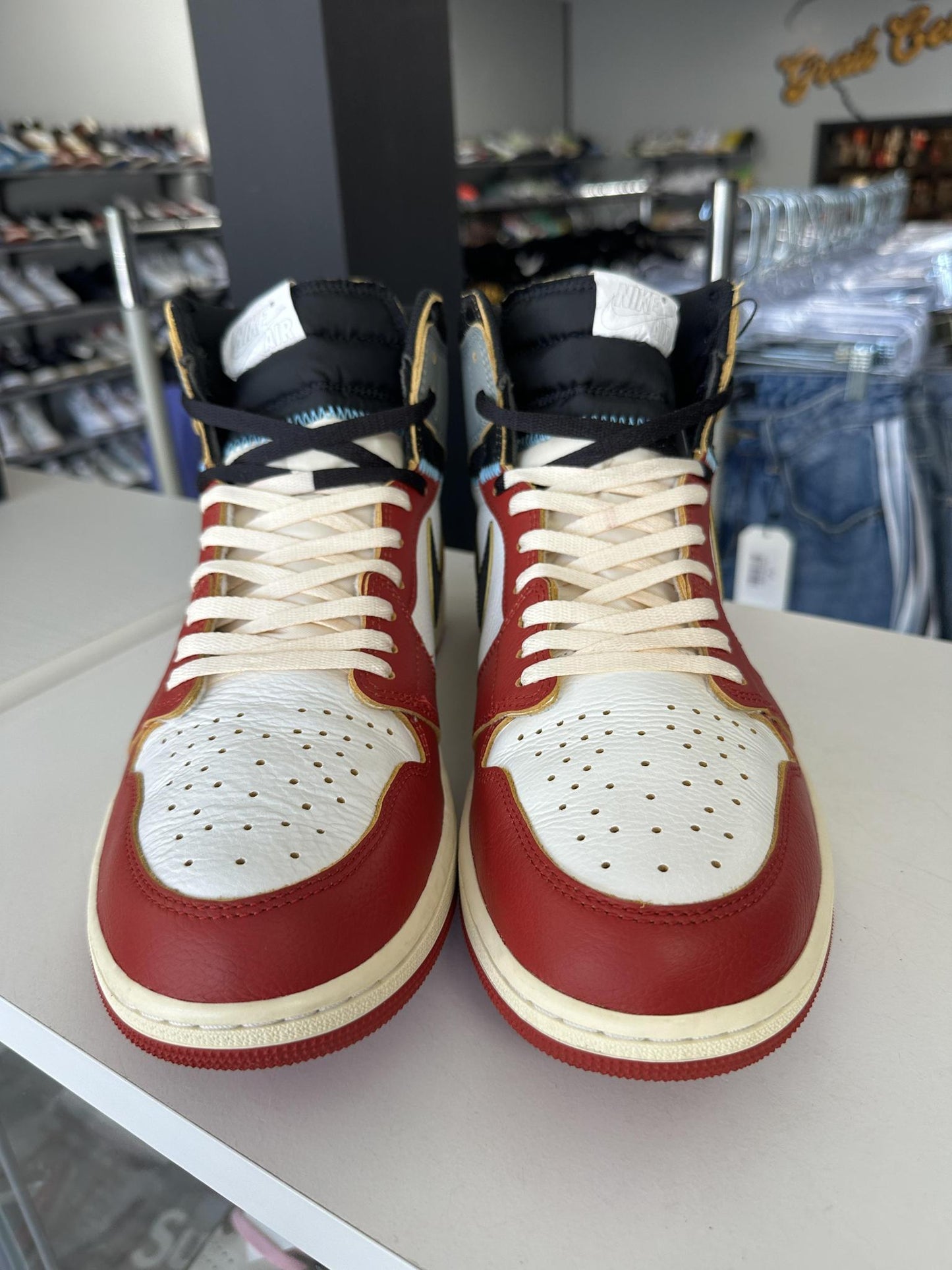 Jordan 1 Union LA "Chicago Shadow" Used Size 14