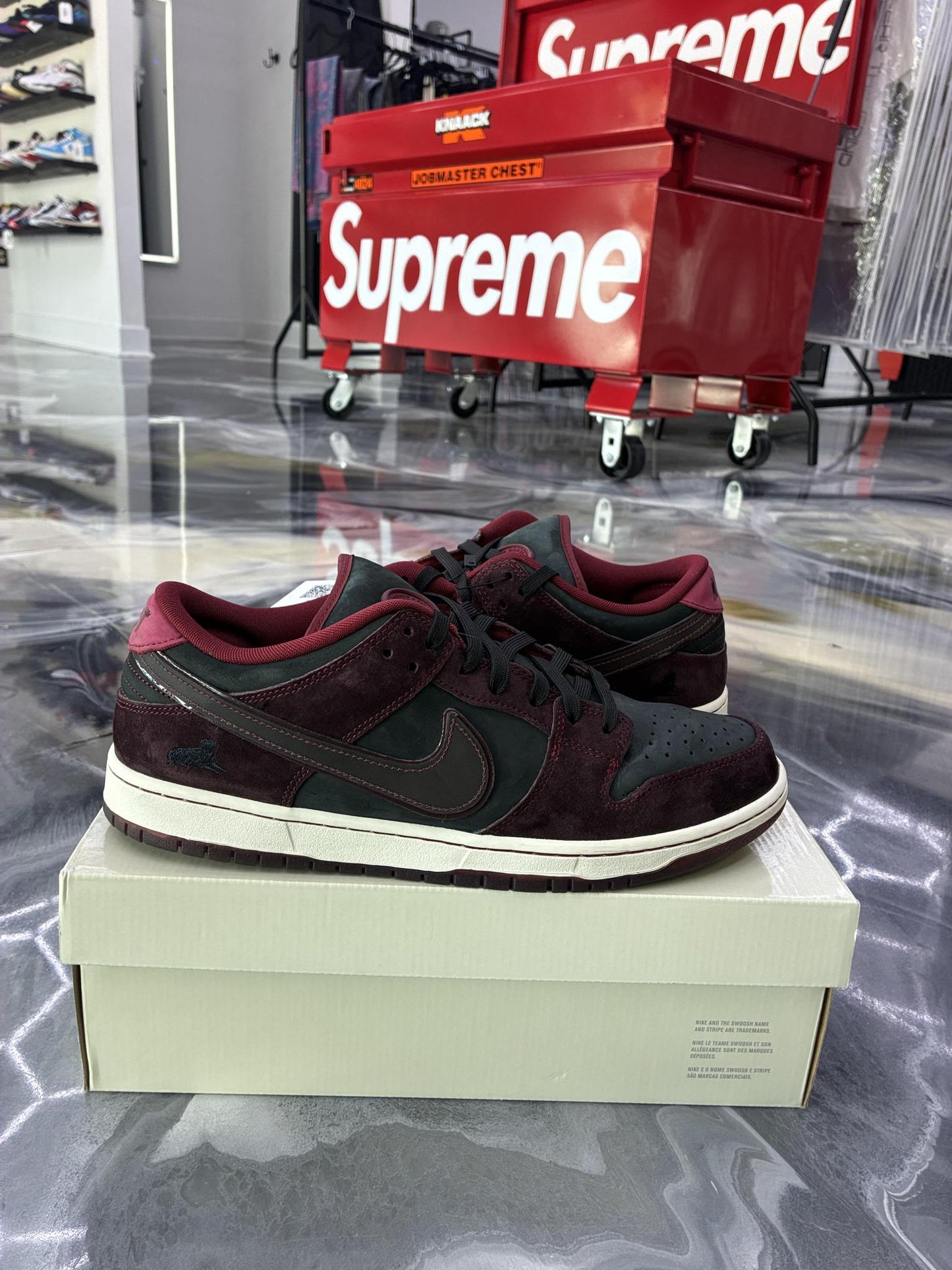 Nike SB Dunk "Riot Skate" Used Size 12