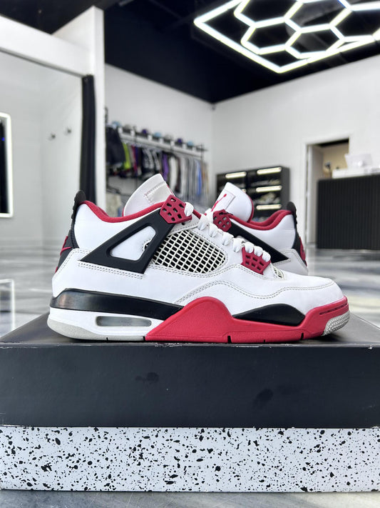Jordan 4 "Fire Red" Used Size 8