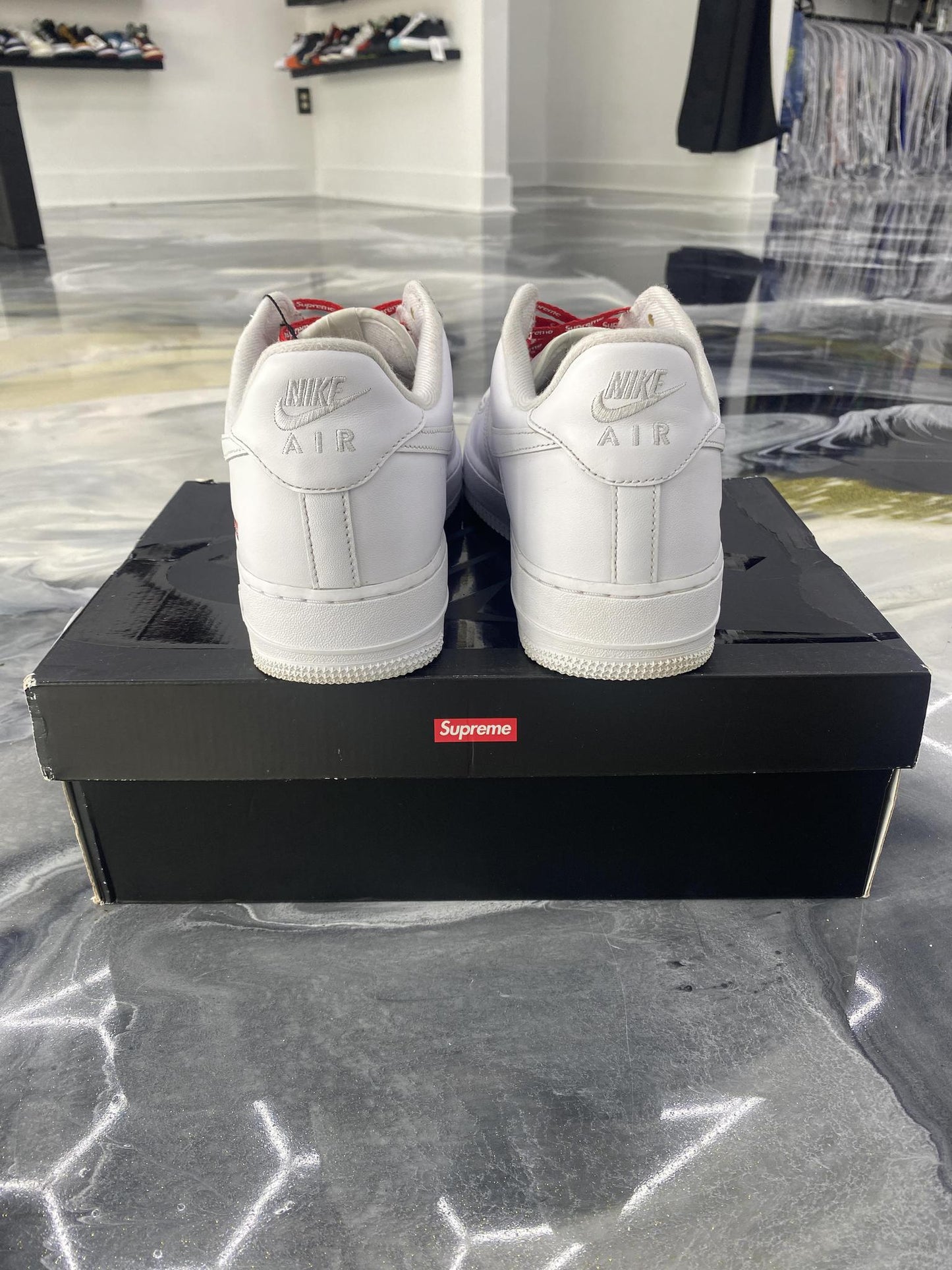 Nike AF1 "Supreme" Used Size 10
