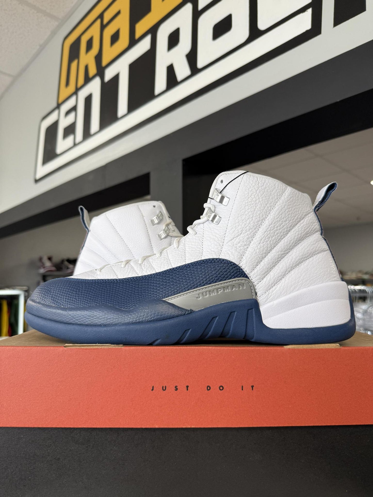Jordan 12 "French Blue" Used Size 13