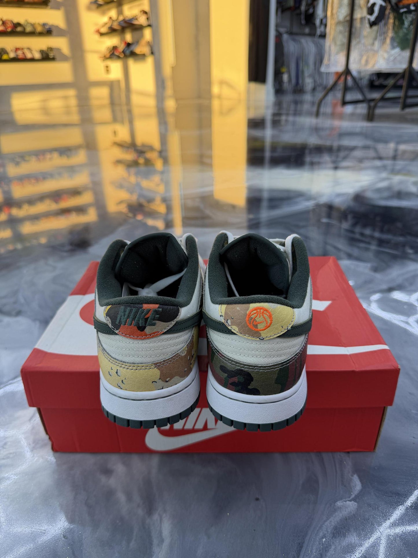 Nike Dunk Low "Camo" Used Size 9.5
