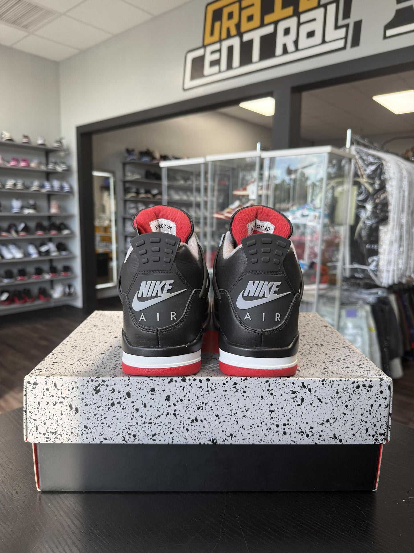 Jordan 4 "Bred Reimagined" Used Size 8