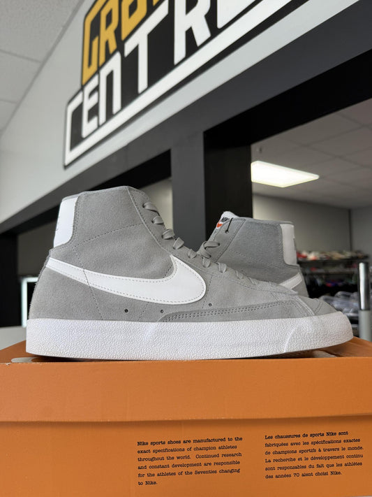 Nike Blazer Mid "Grey Suede" Used Size 9