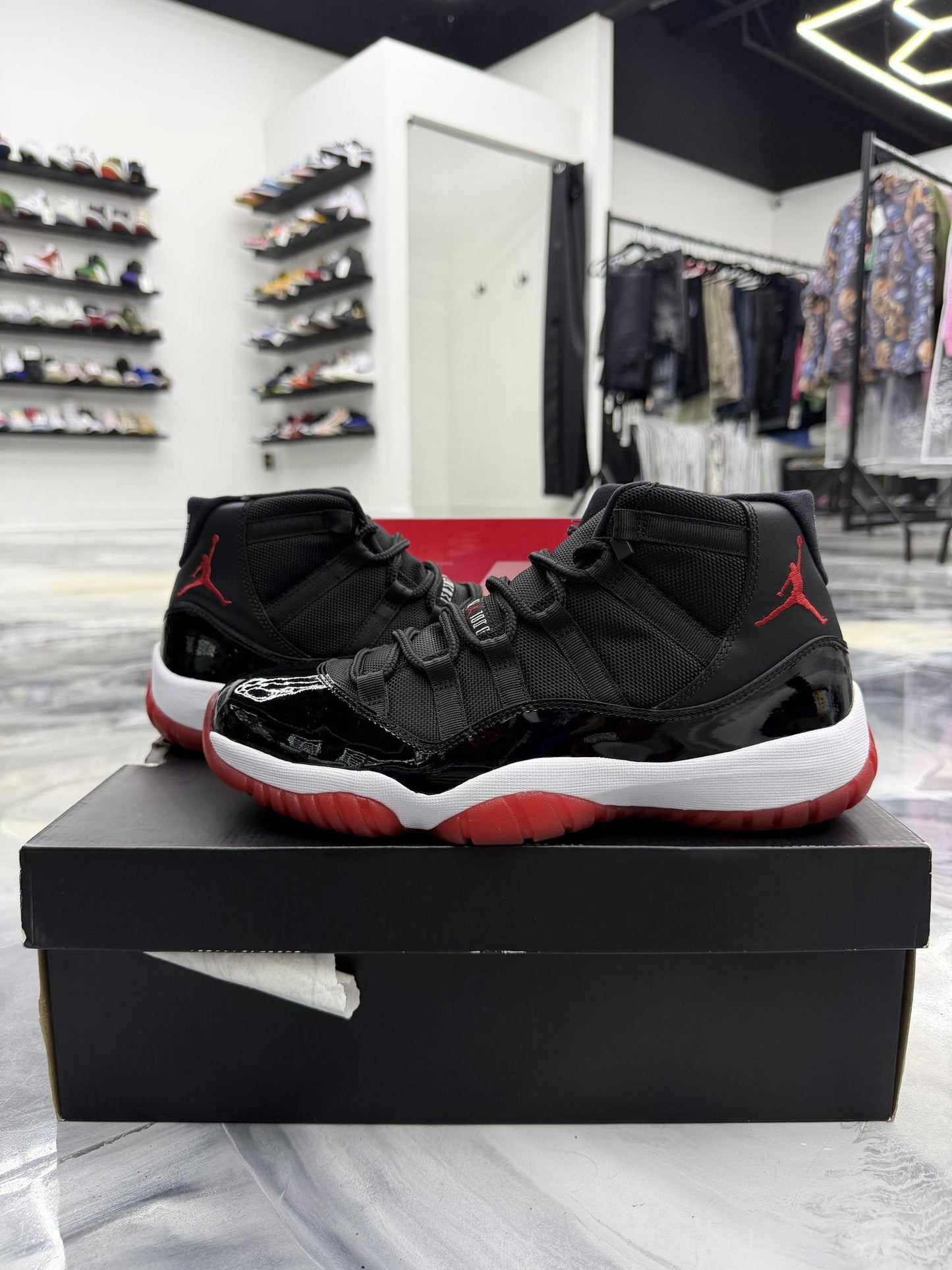Jordan 11 "Bred" 2012 Used Size 9.5