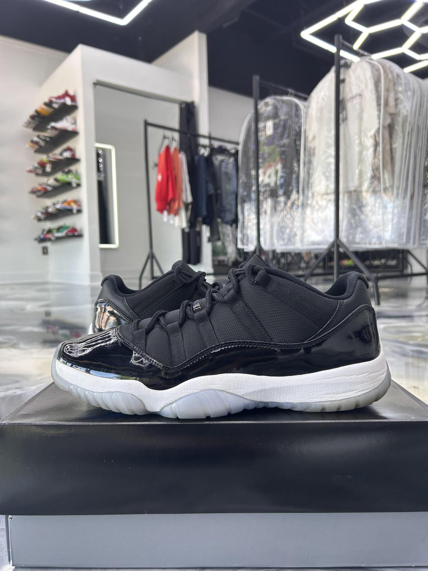 Jordan 11 "Space Jam" Used Size 13