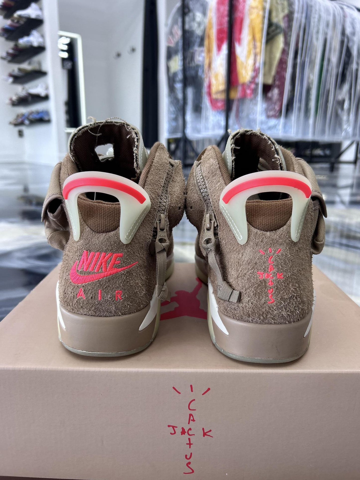 Jordan 6 x Travis Scott "British Khaki" Used Size 10