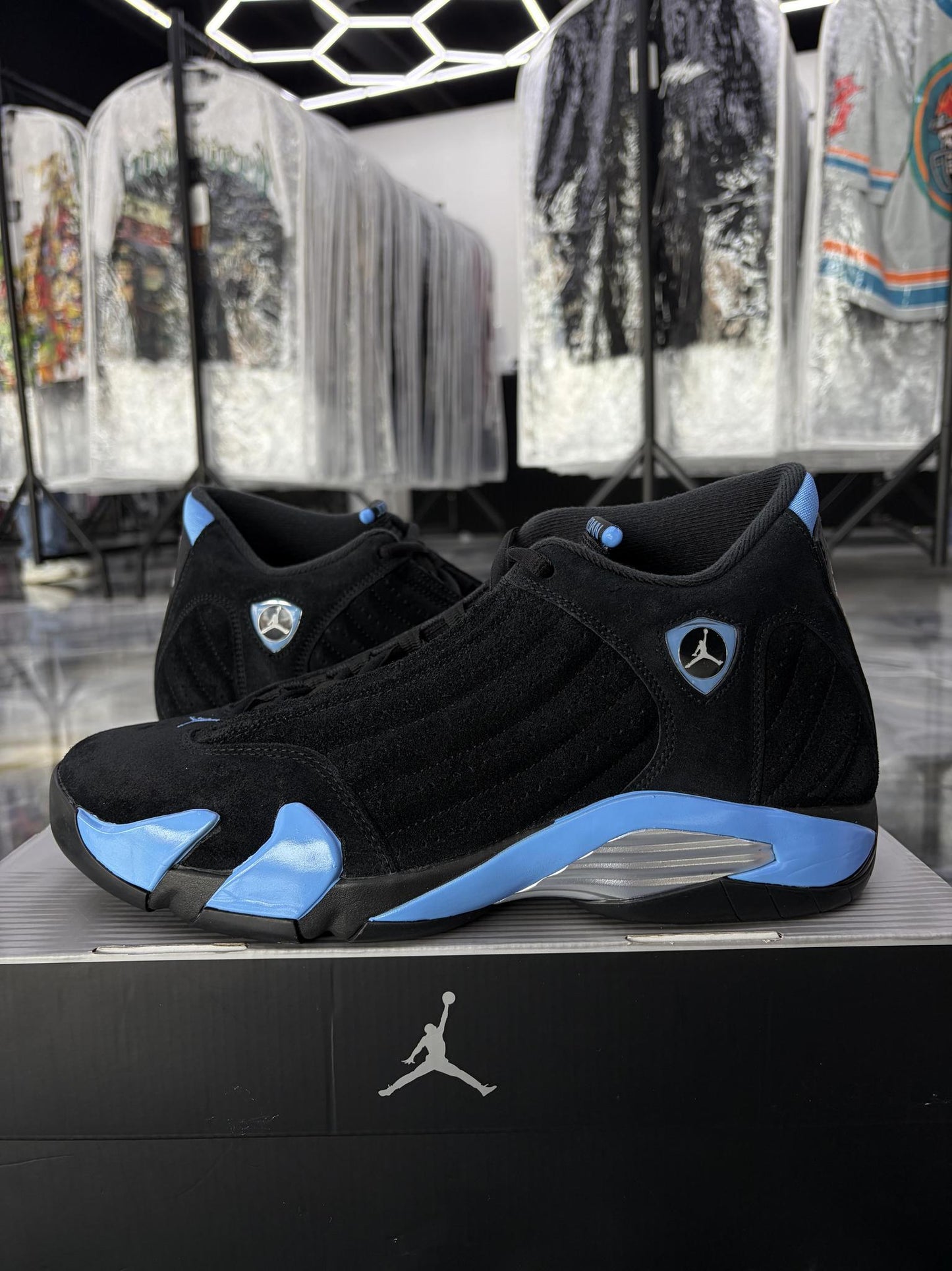 Jordan 14 "University Blue" Used Size 11