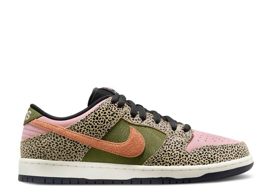Nike Dunk Low "Arts-Rec"