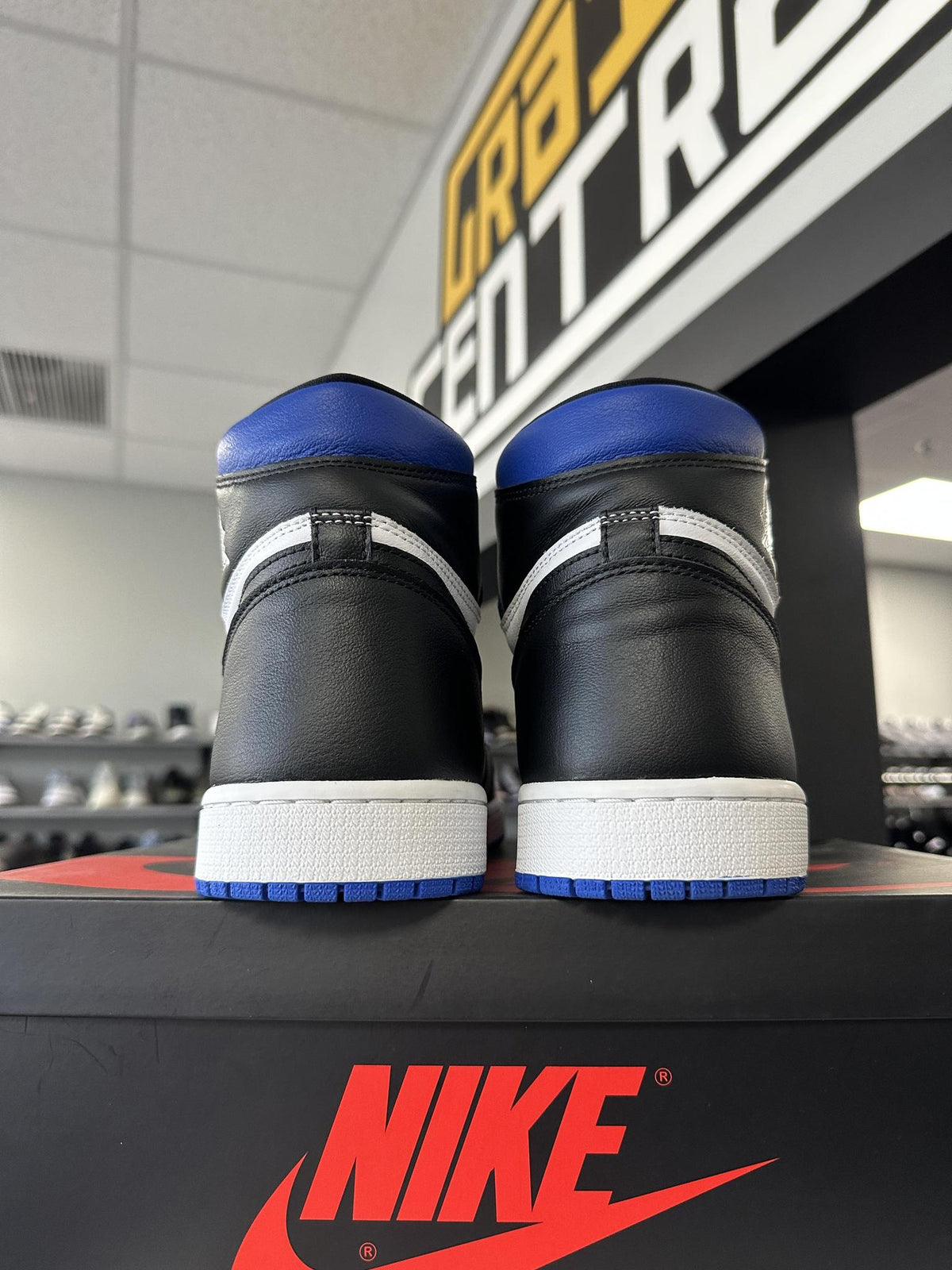 Jordan 1 "Royal Toe" Used Size 14