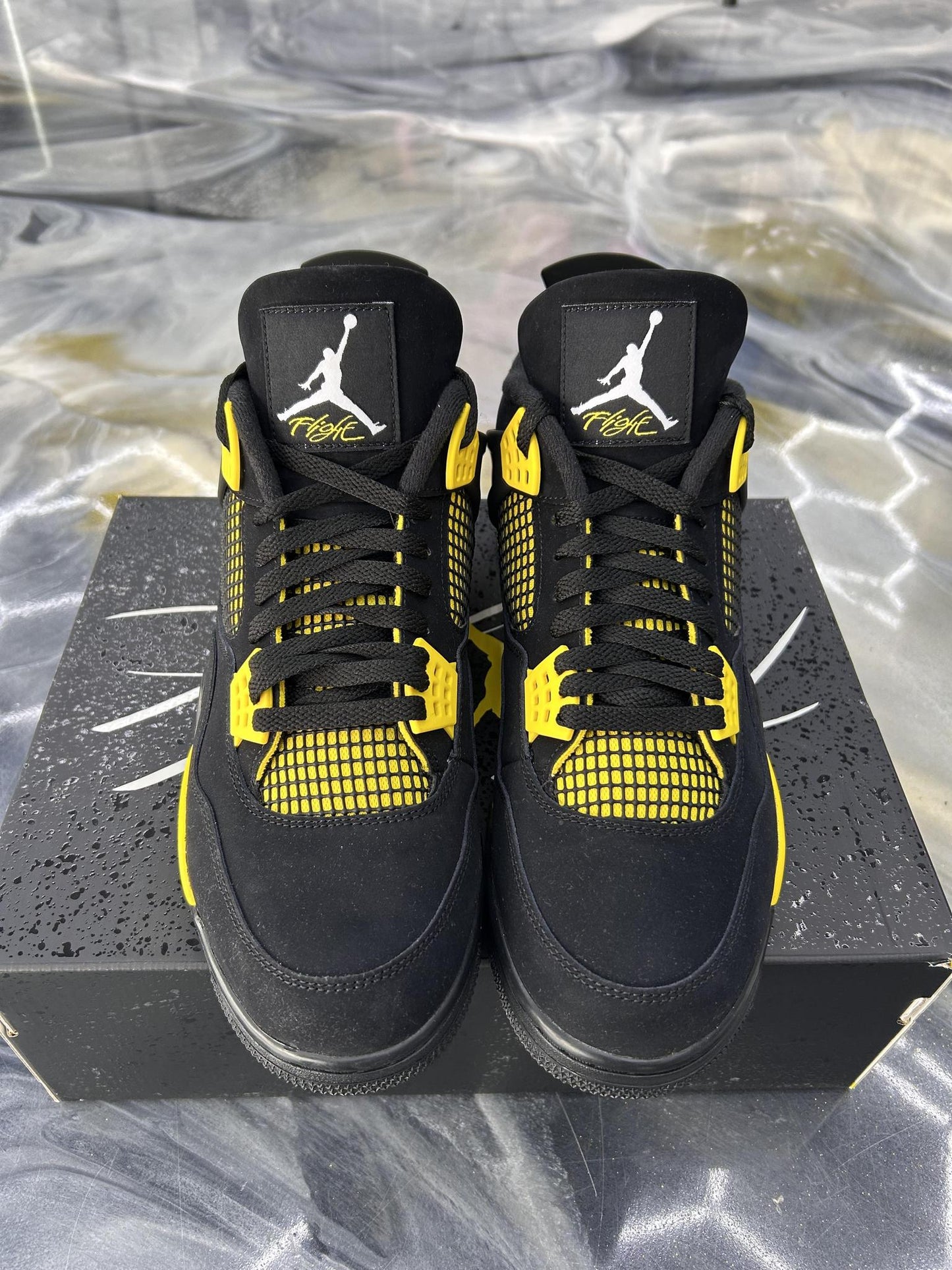 Jordan 4 "Thunder" Used Size 13