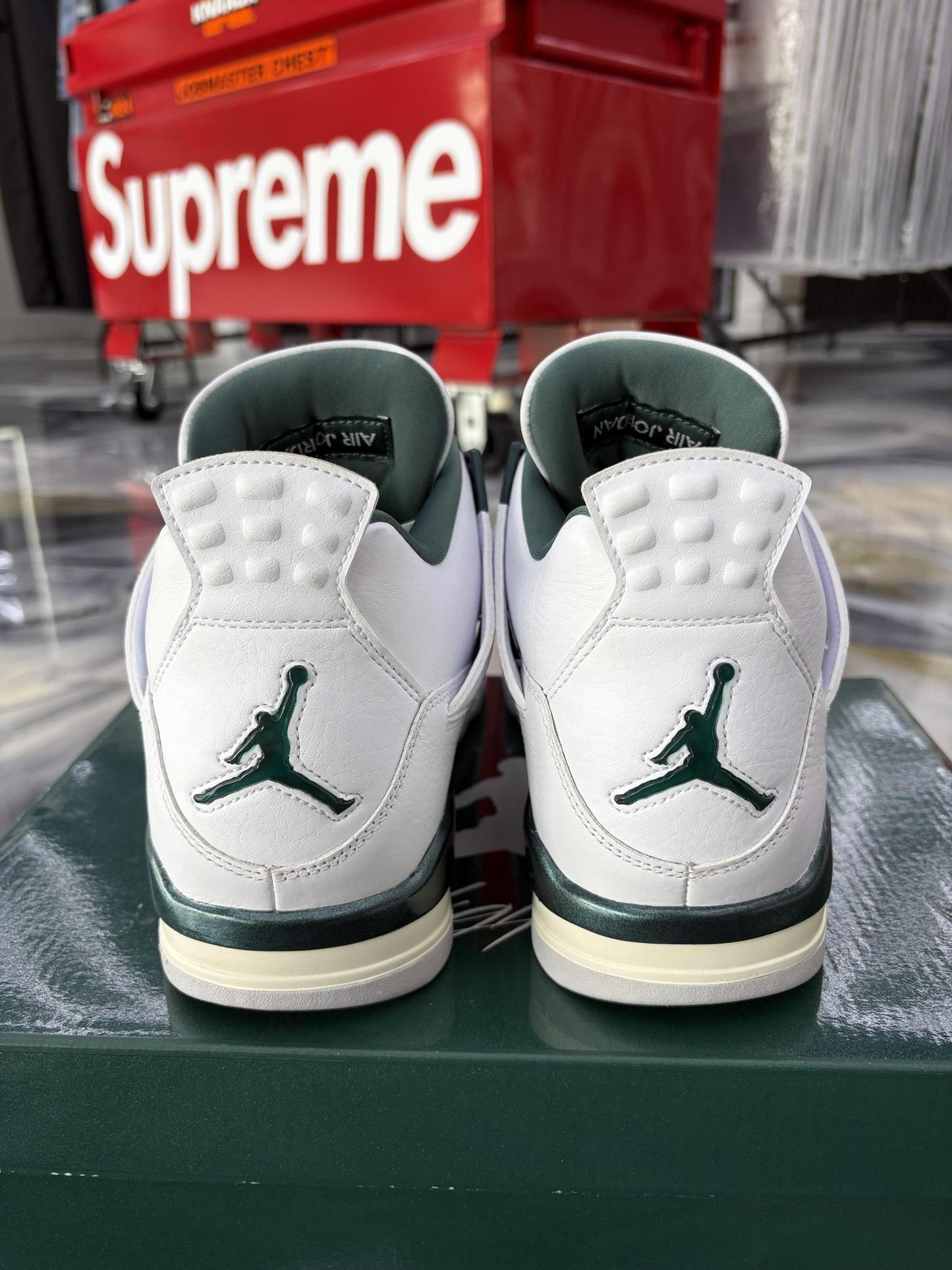 Jordan 4 "Oxidized Green" Used Size 11