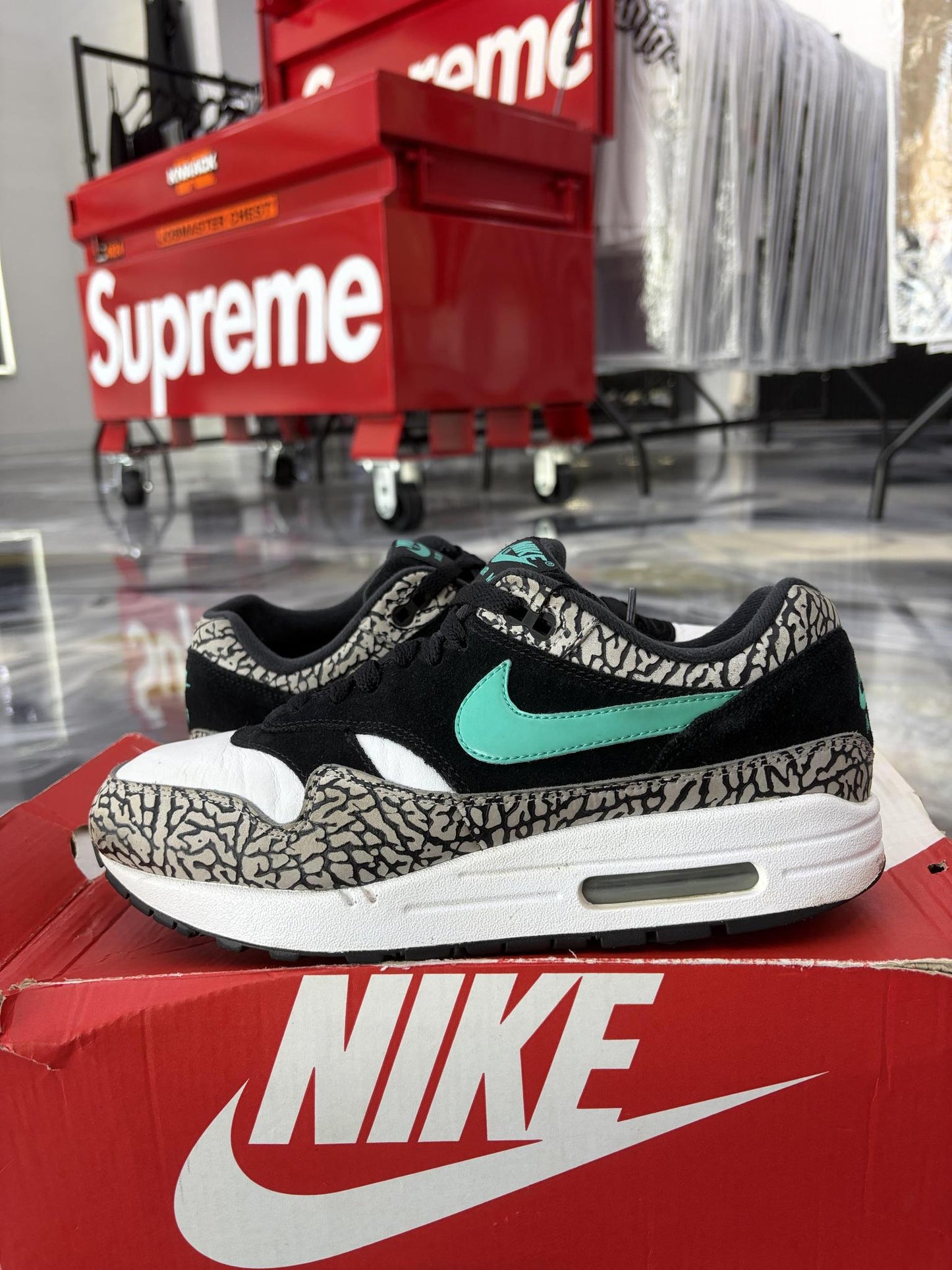 Nike Air Max 1 Atmos "Elephant" Used Size 8