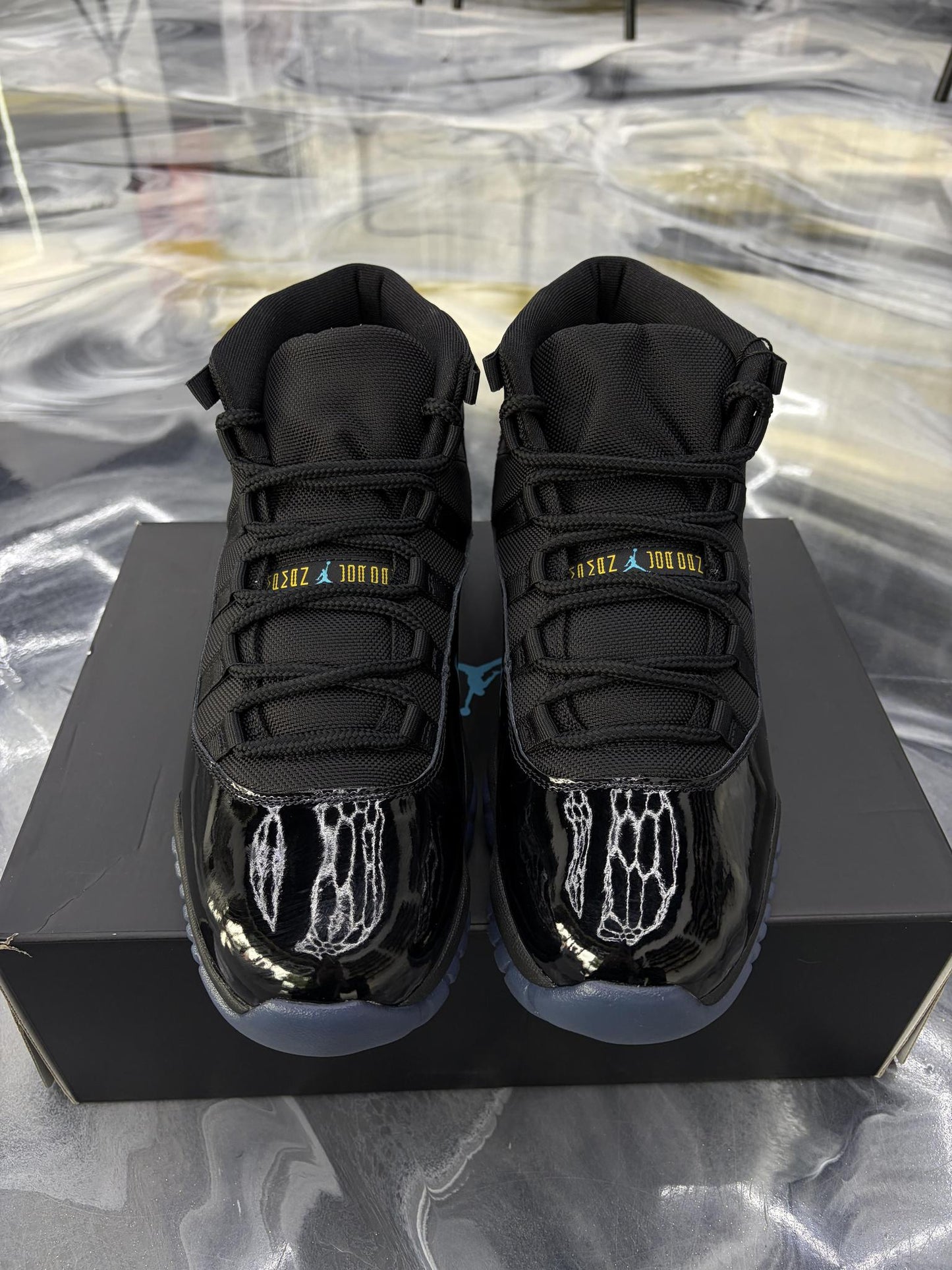 Jordan 11 "Gamma" Used Size 11