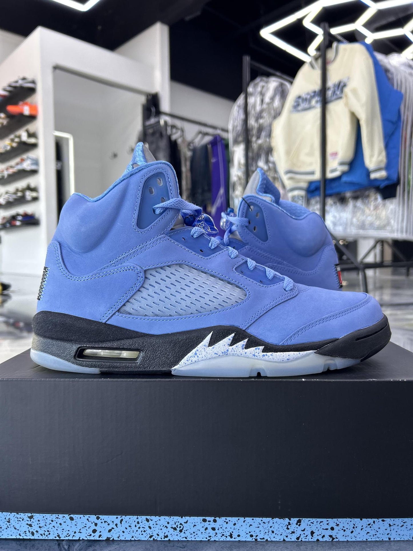 Jordan 5 "UNC" Used Size 12