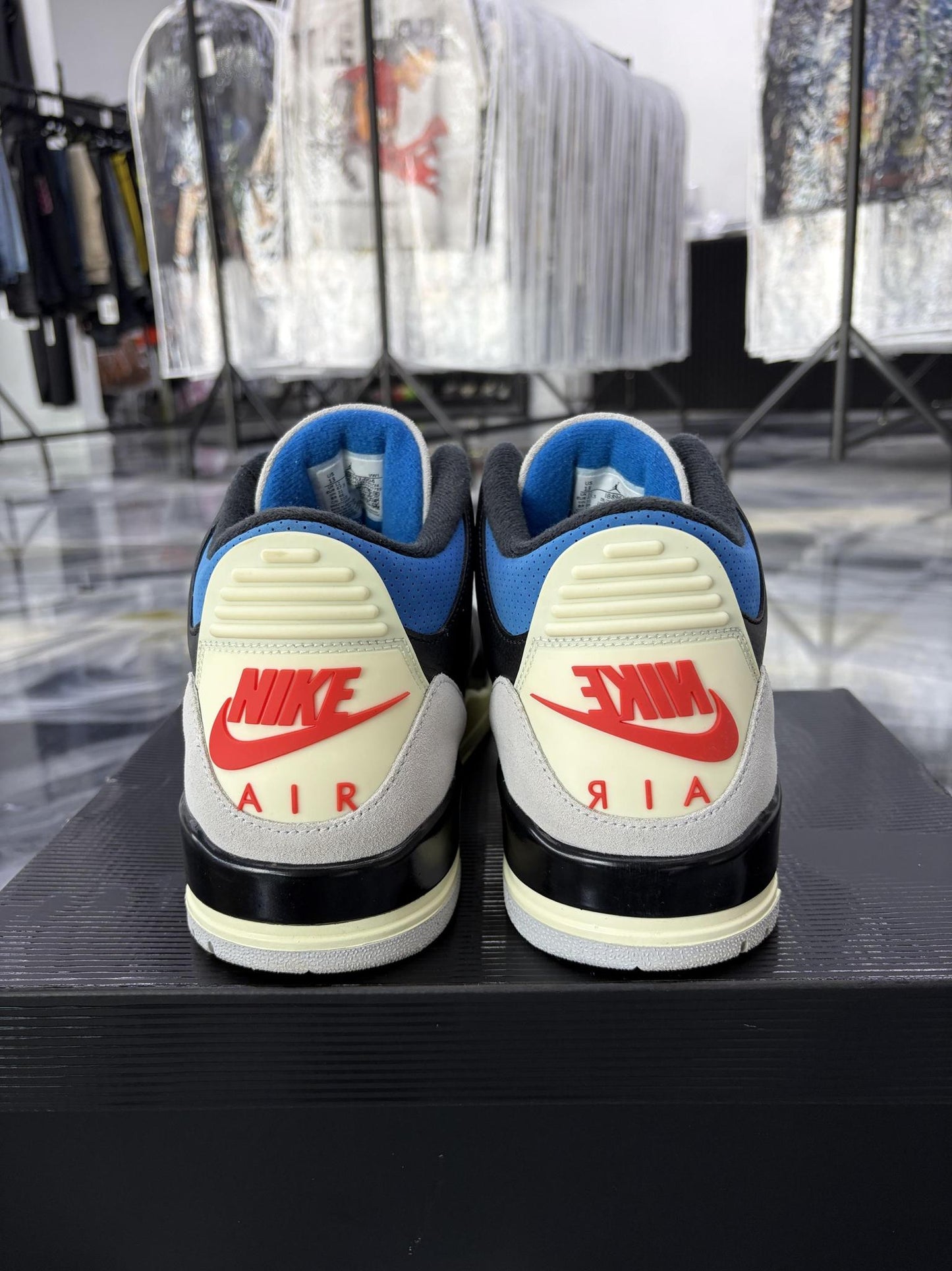Jordan 3 "Rare Air" Used Size 13