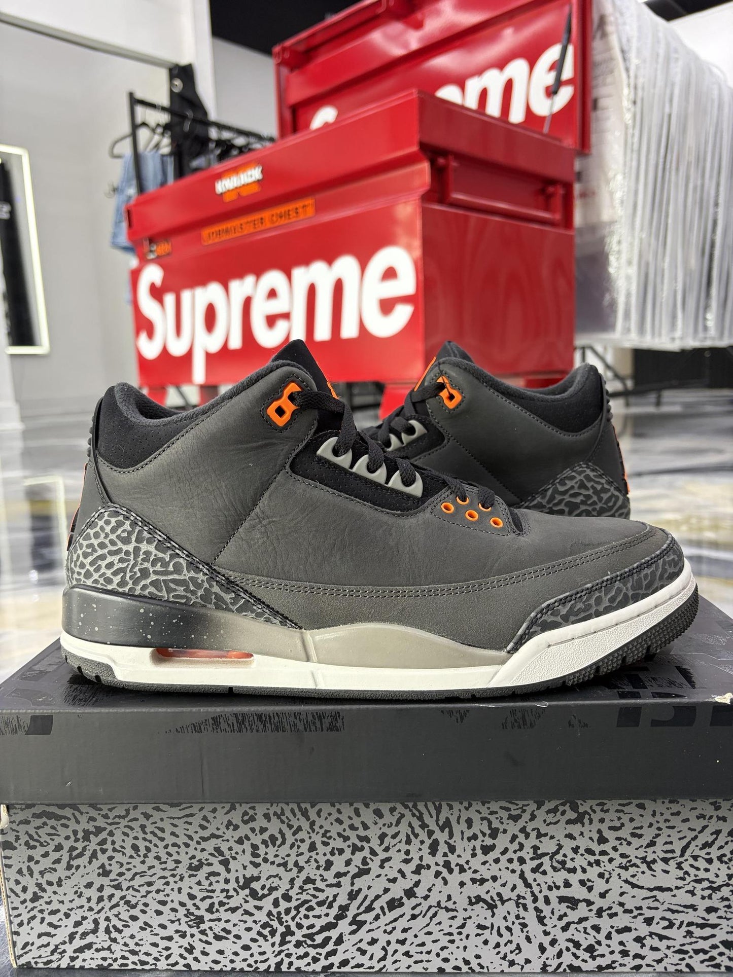 Jordan 3 "Fear" Used Size 11