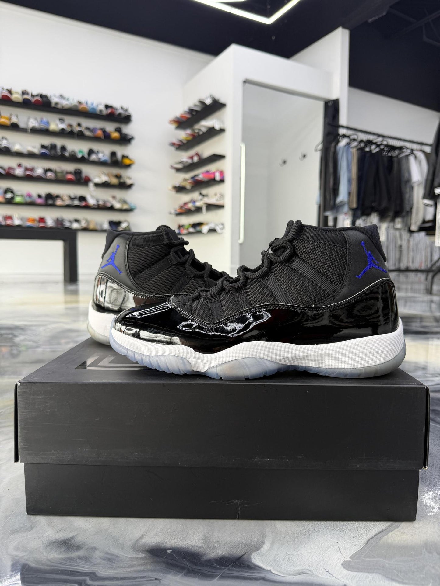Jordan 11 "Space Jam" Used Size 10
