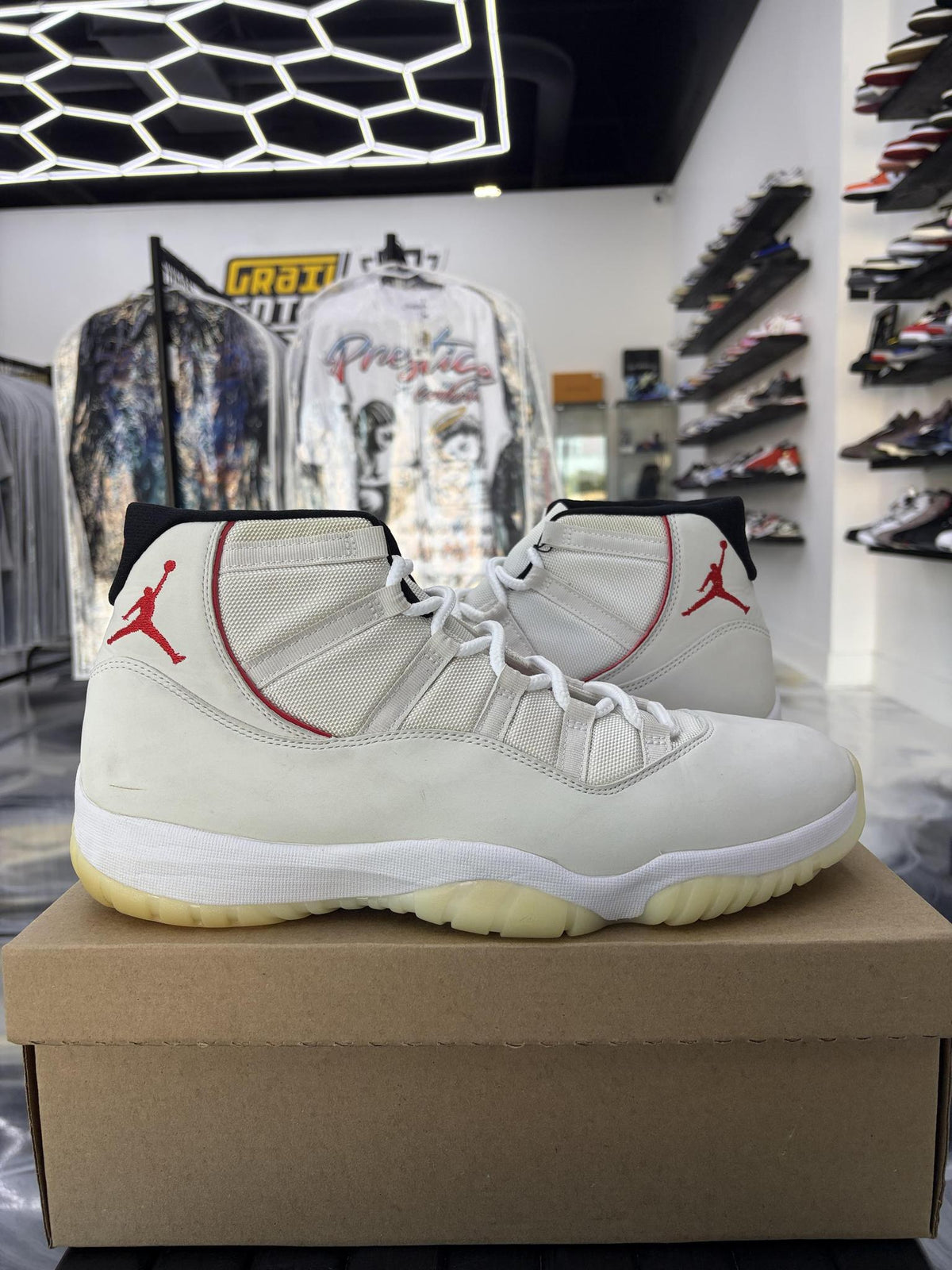 Jordan 11 "Platinum" Used Size 14