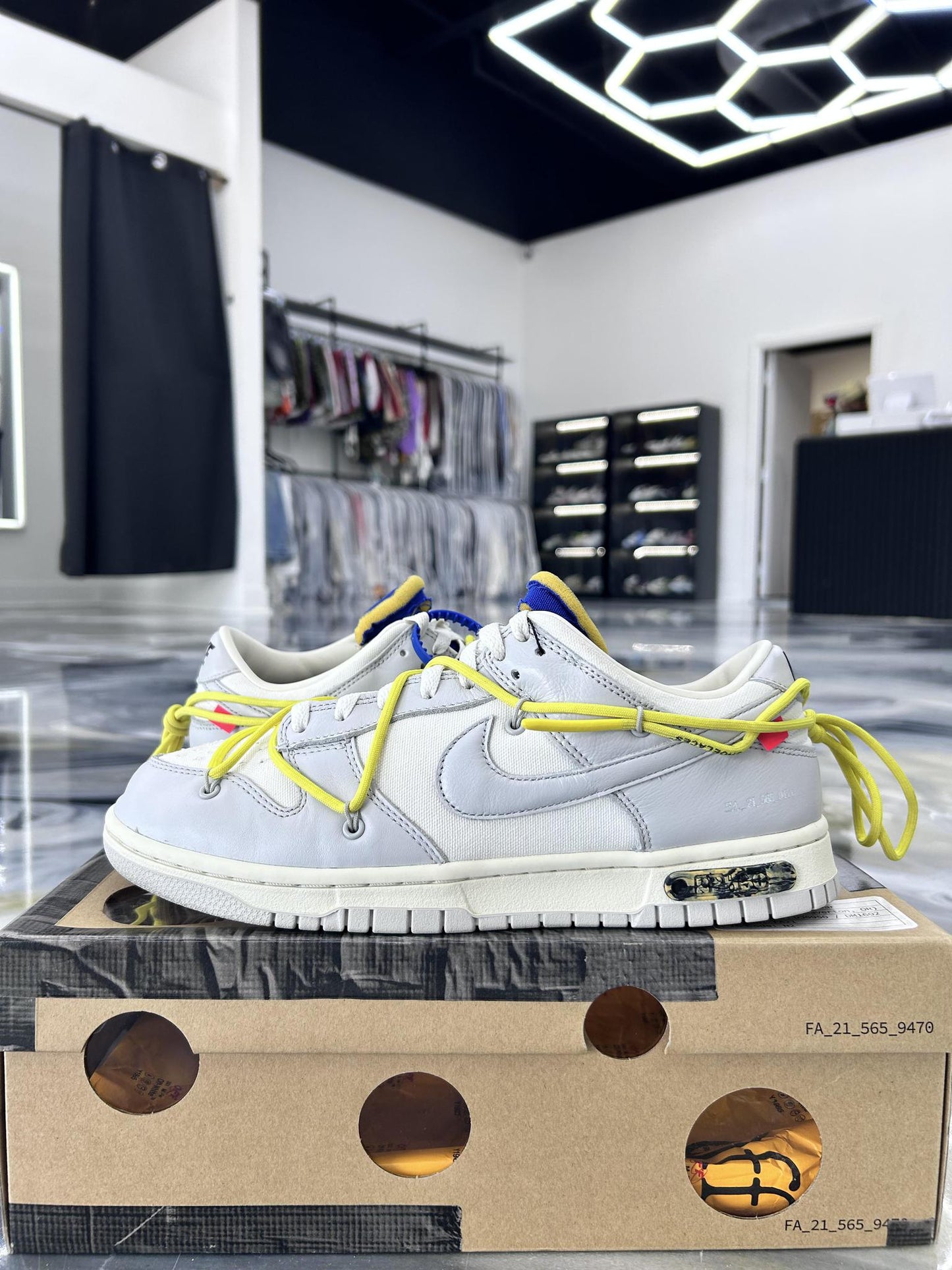 Nike x Off White Dunk "Lot 27" Used Size 9.5