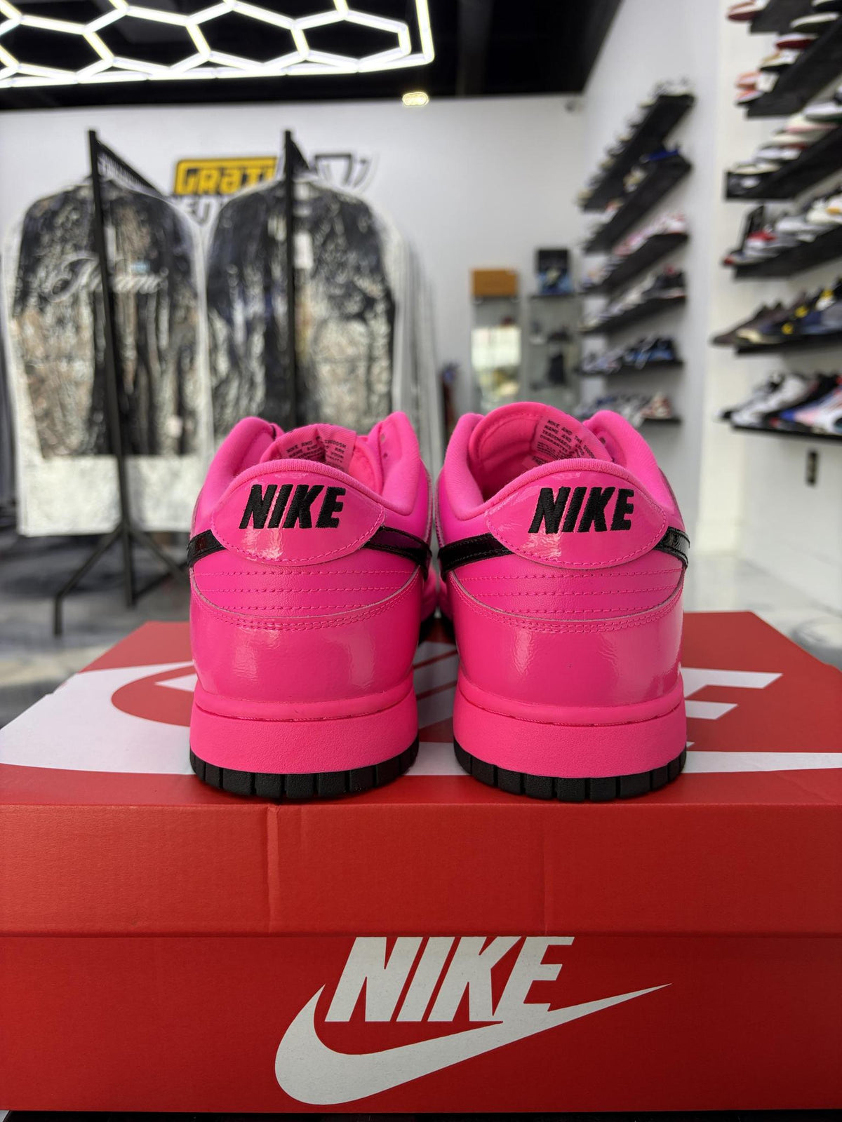 Nike Dunk Low "Pink Blast" Used Size 13