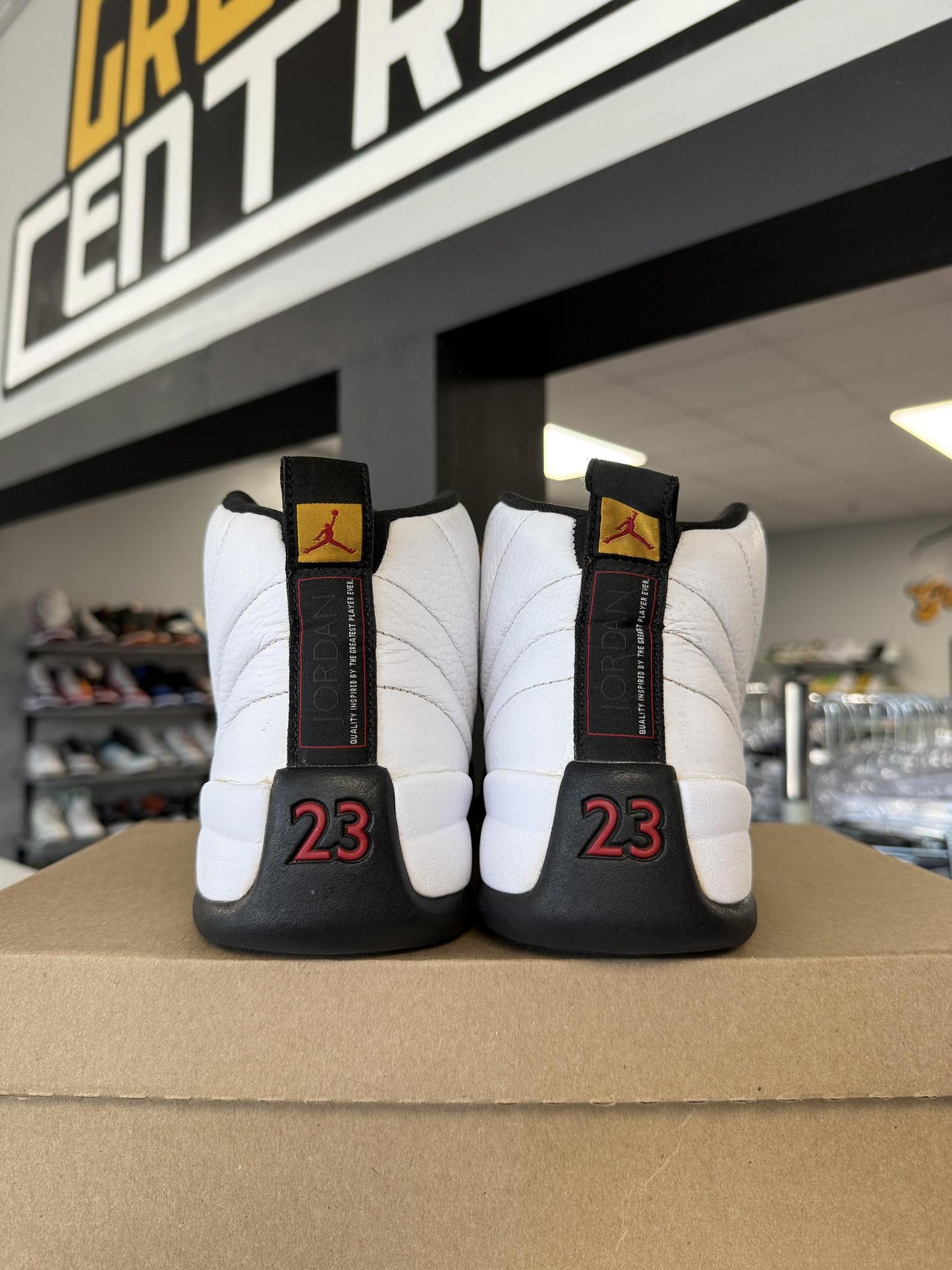 Jordan 12 "Taxi" Used Size 8.5