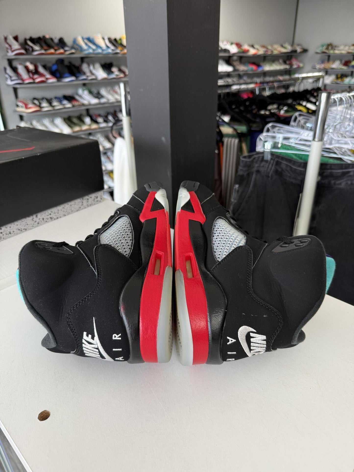 Jordan 5 "Top 3" Used Size 9.5