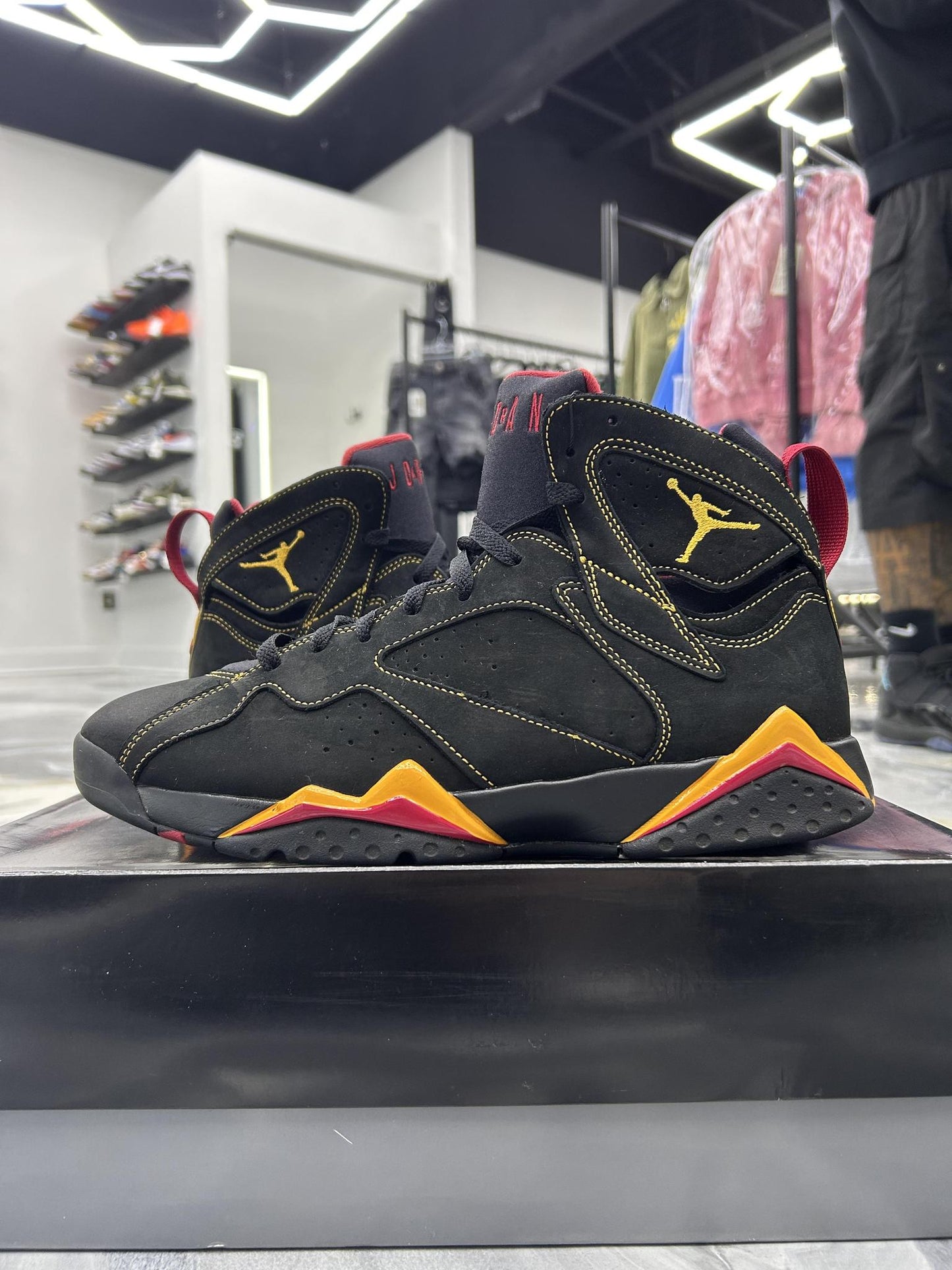 Jordan 7 "Citrus" Used Size 11.5