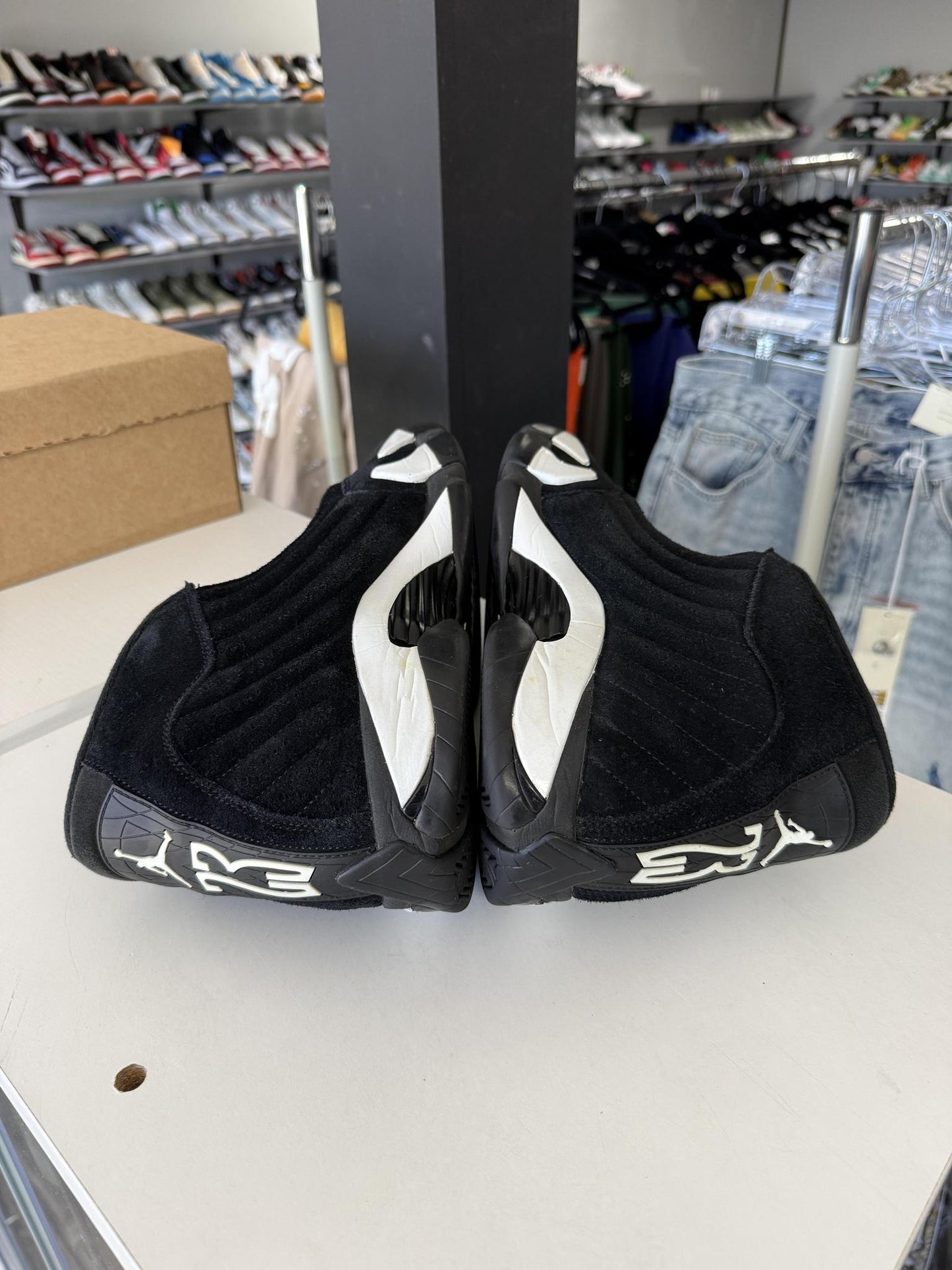 Jordan 14 "Black White" Used Size 13