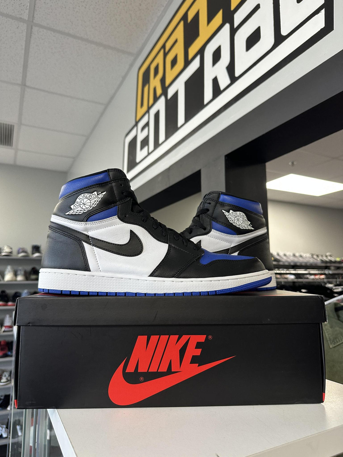 Jordan 1 "Royal Toe" Used Size 14