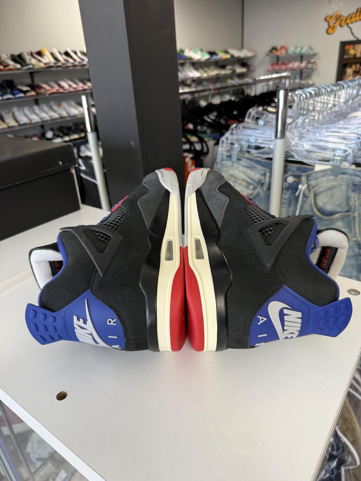 Jordan 4 "Rare Air" Used Size 13