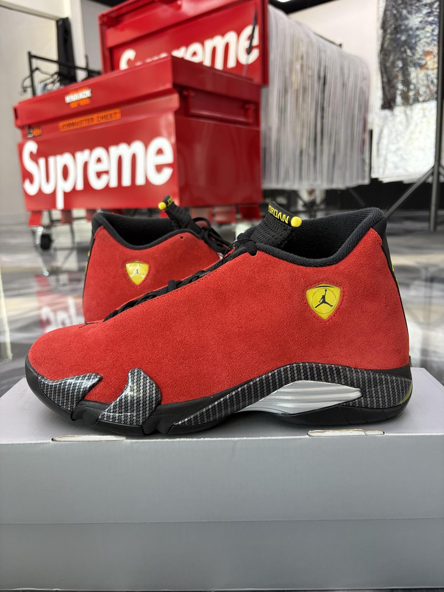Jordan 14 "Ferrari" Used Size 9.5