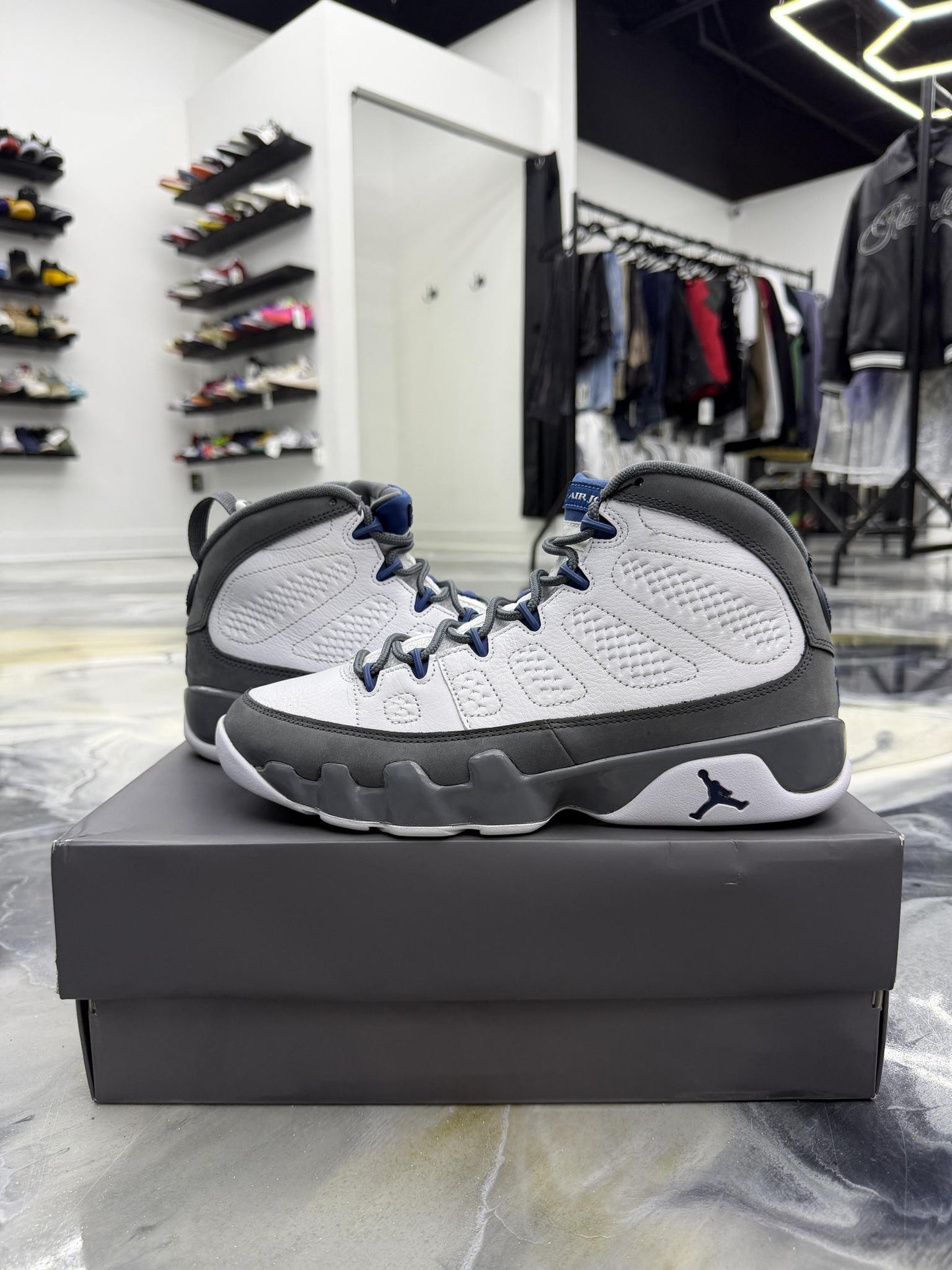 Jordan 9 Retro Flint Grey Used Size 8.5