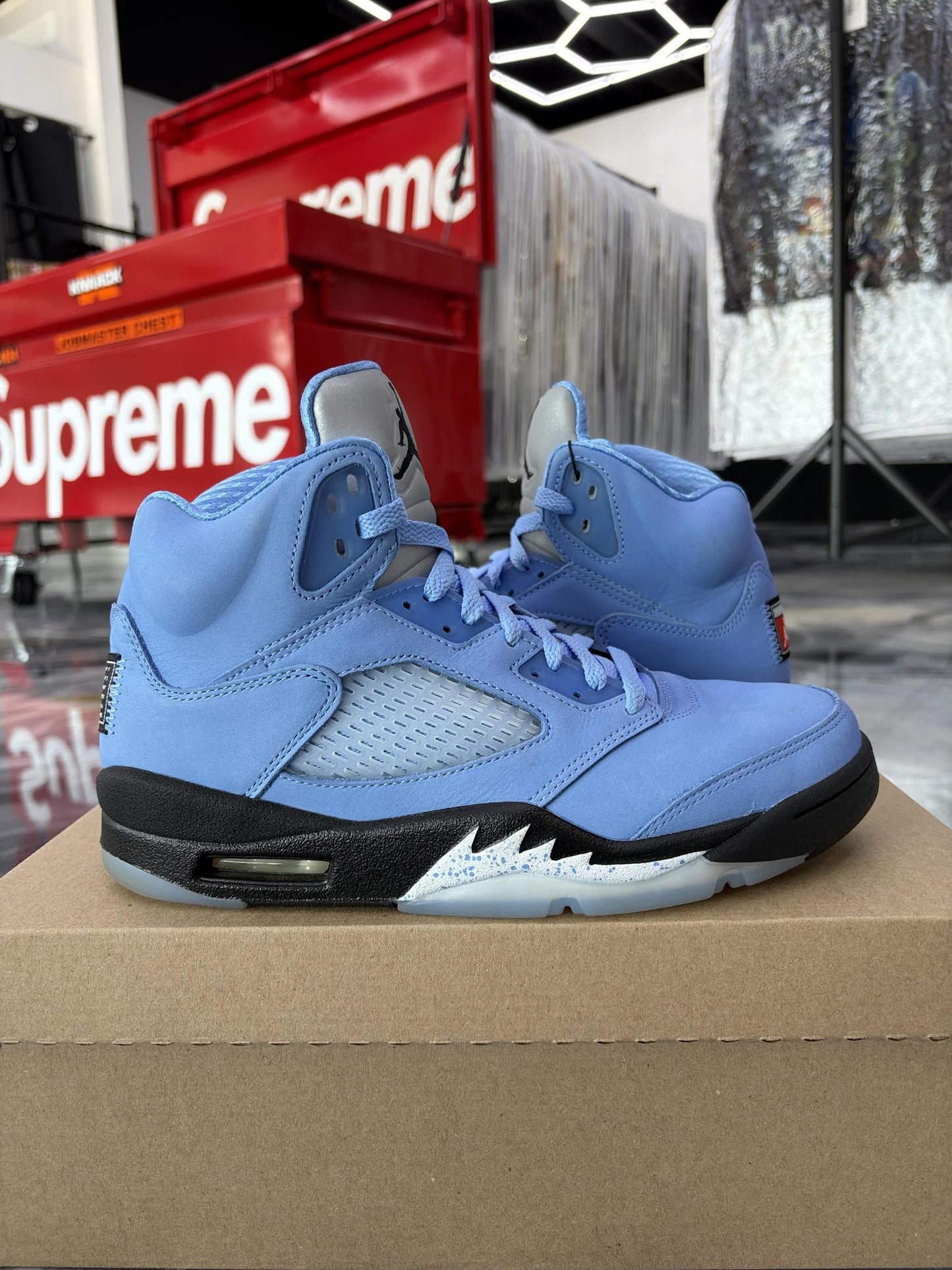 Jordan 5 "UNC" Used Size 8